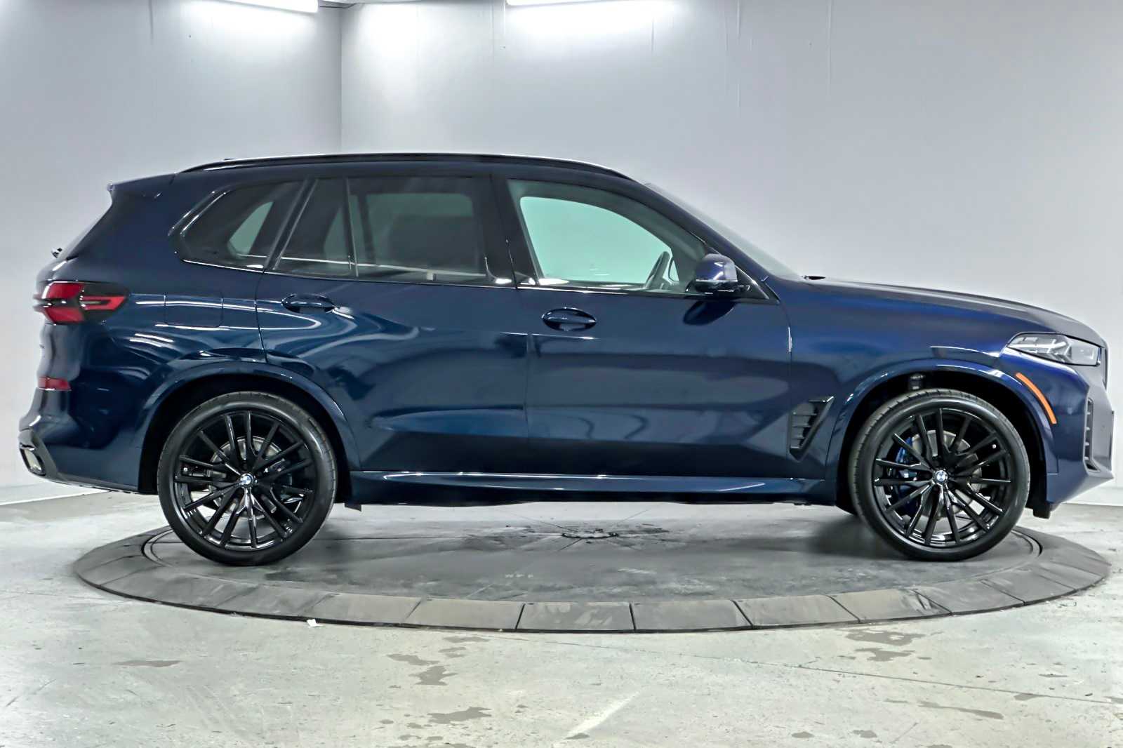 Thumbnail: 2026 BMW X5 - 8