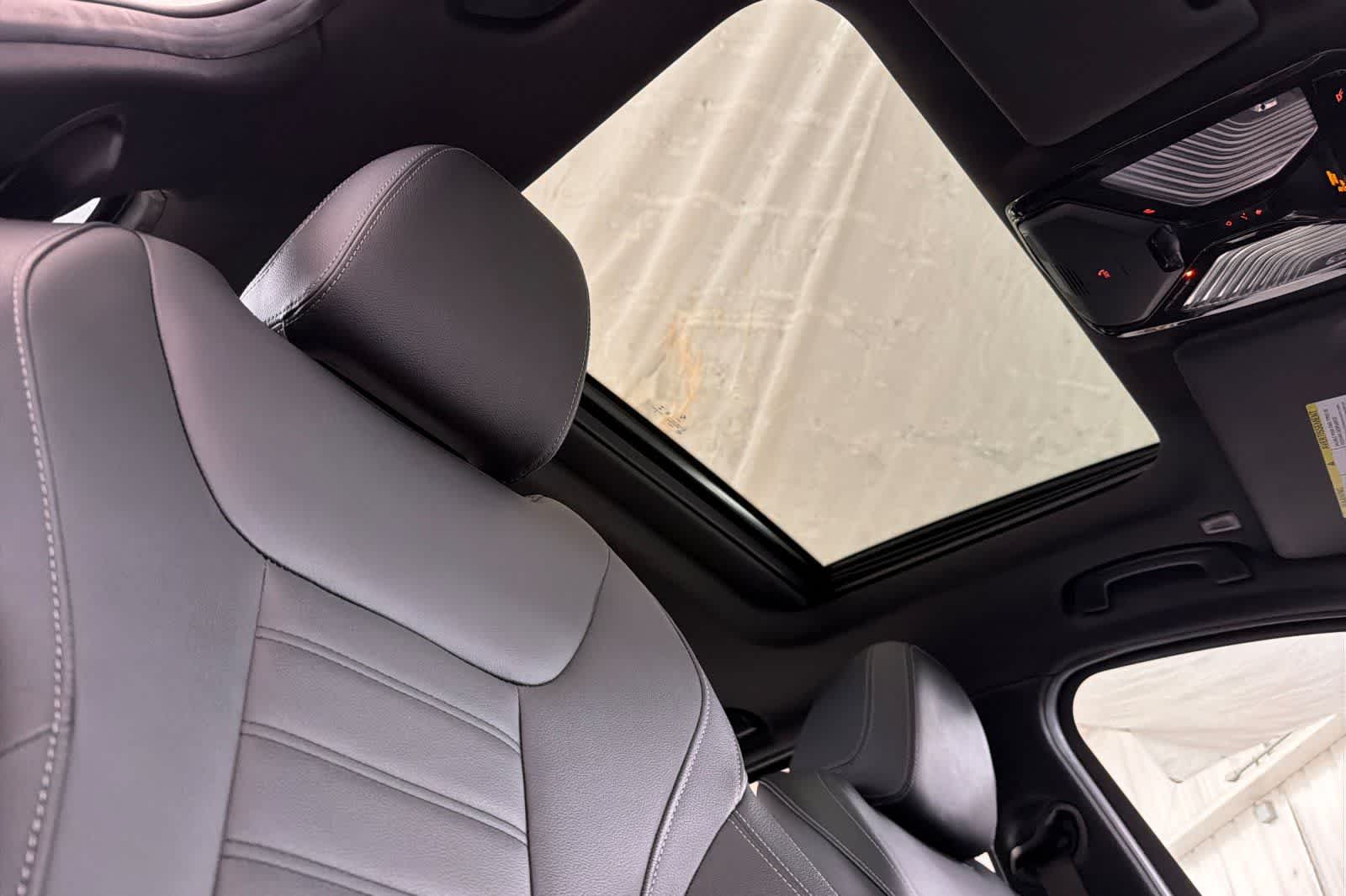 Thumbnail: 2019 BMW 3 Series - 16