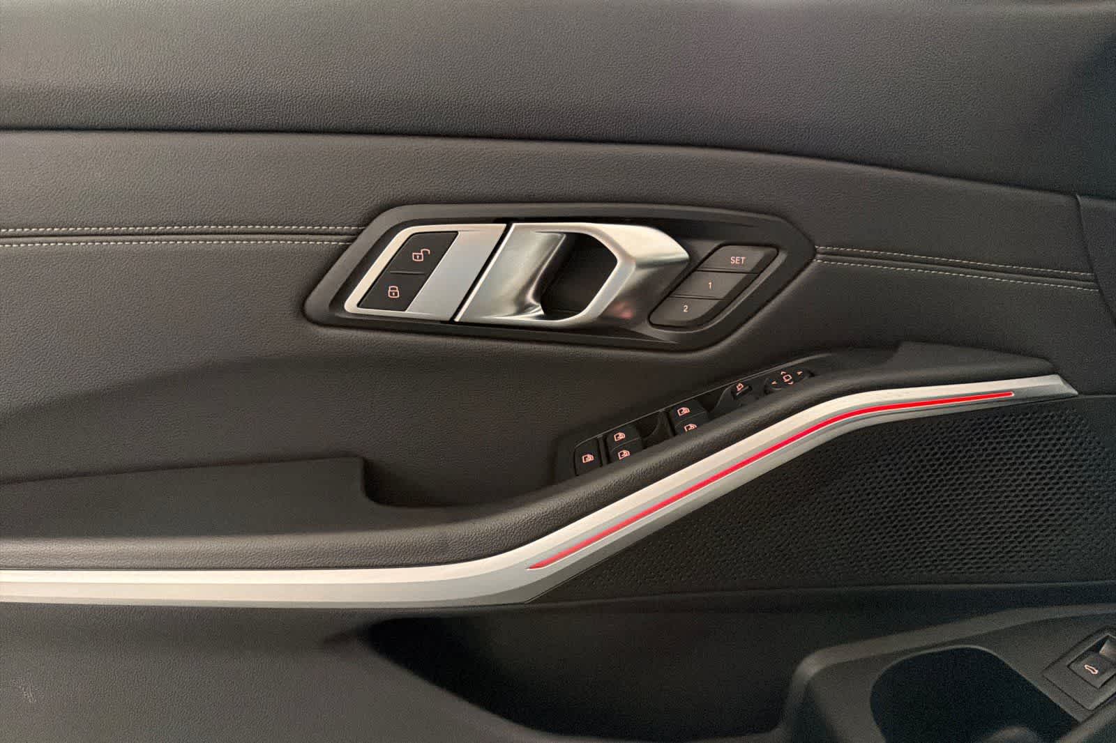 Thumbnail: 2020 BMW 3 Series - 12