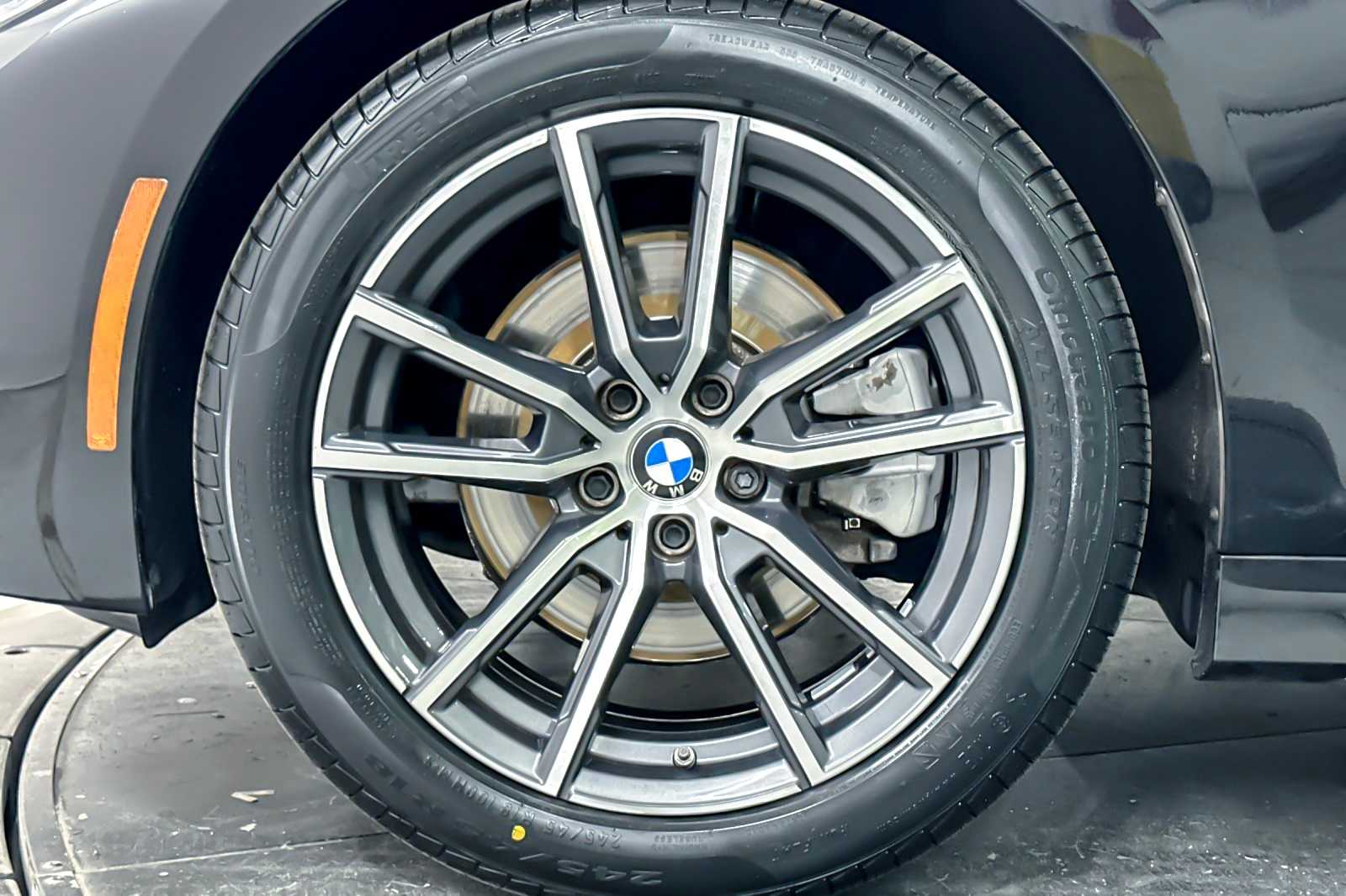 Thumbnail: 2022 BMW 3 Series - 26