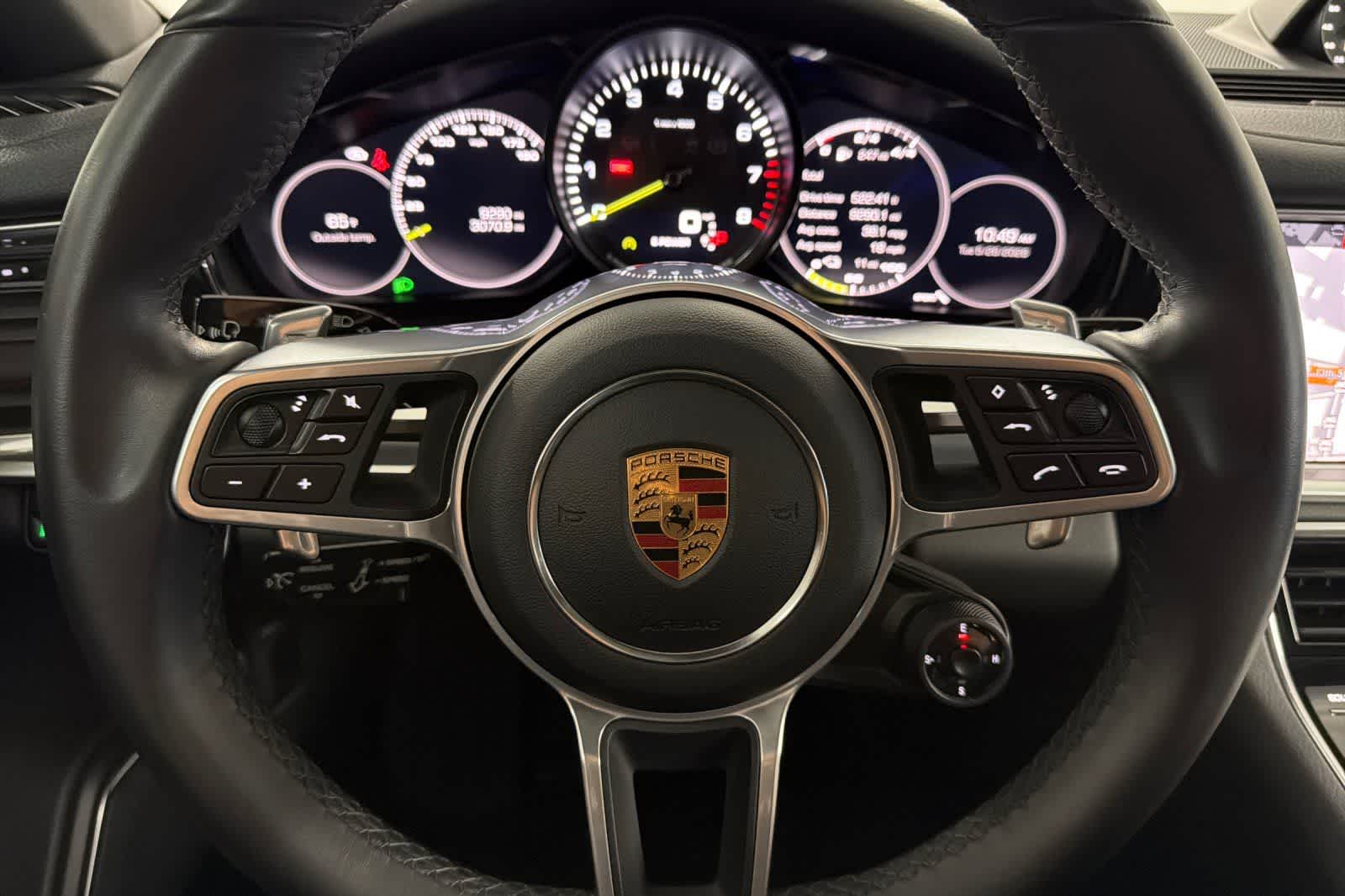 Thumbnail: 2019 Porsche Panamera - 23