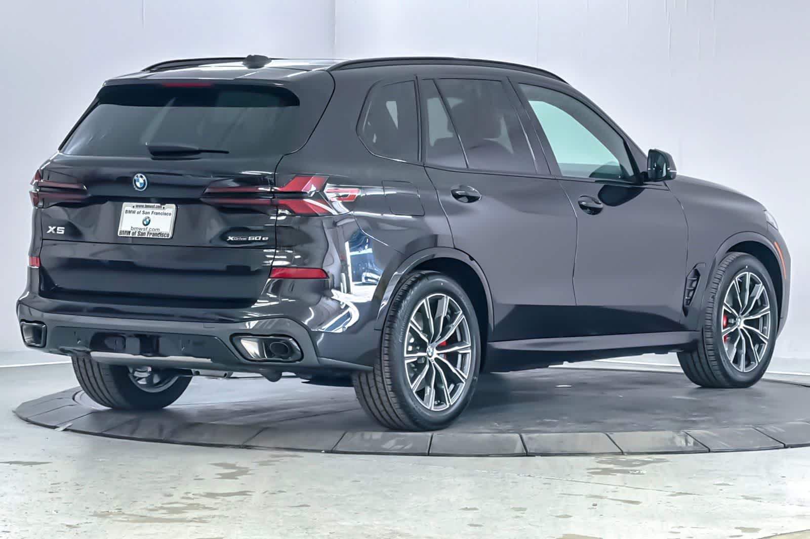 Thumbnail: 2026 BMW X5 - 2