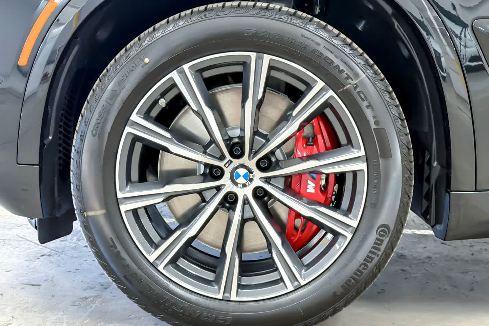 Thumbnail: 2026 BMW X5 - 25