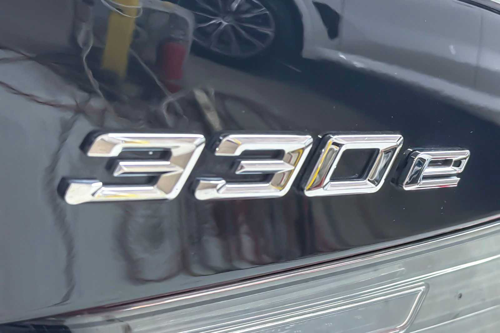 Thumbnail: 2023 BMW 3 Series - 27