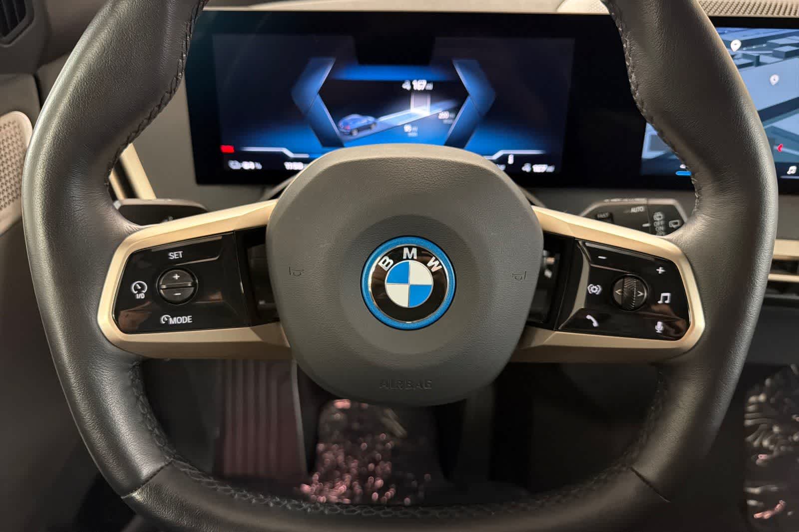 Thumbnail: 2024 BMW iX - 23