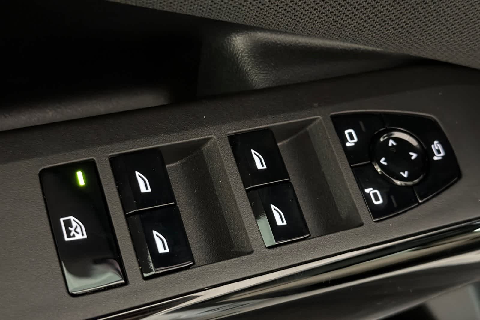 Thumbnail: 2026 BMW X3 - 13