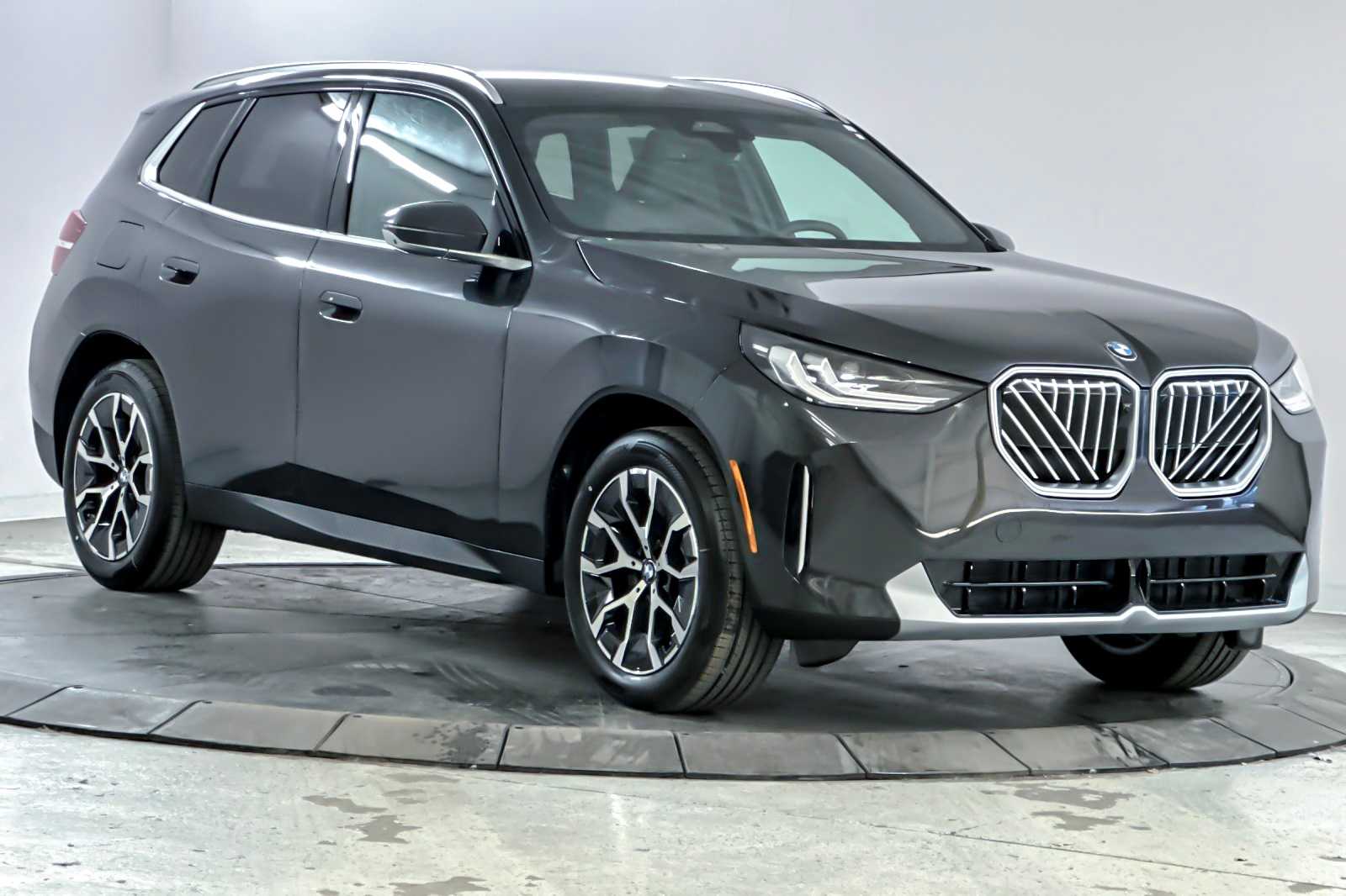 Thumbnail: 2026 BMW X3 - 9