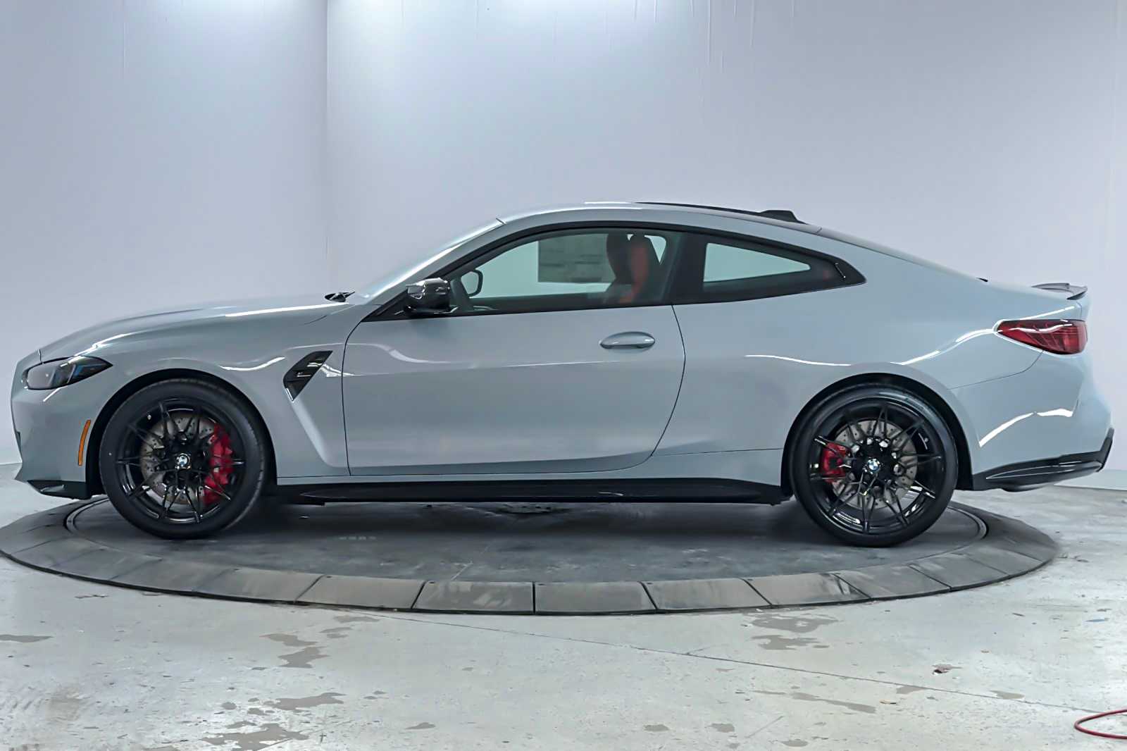 Thumbnail: 2026 BMW M4 - 5