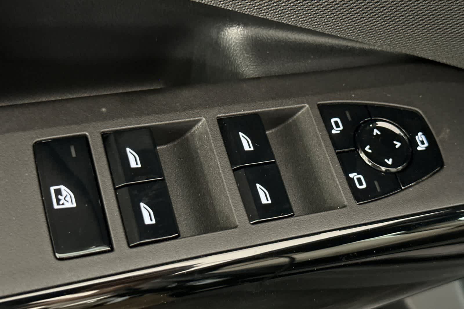 Thumbnail: 2026 BMW X3 - 13