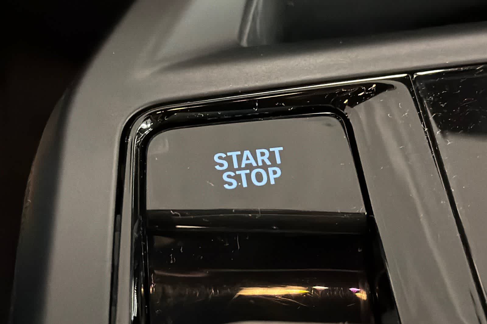 Thumbnail: 2023 BMW iX - 23