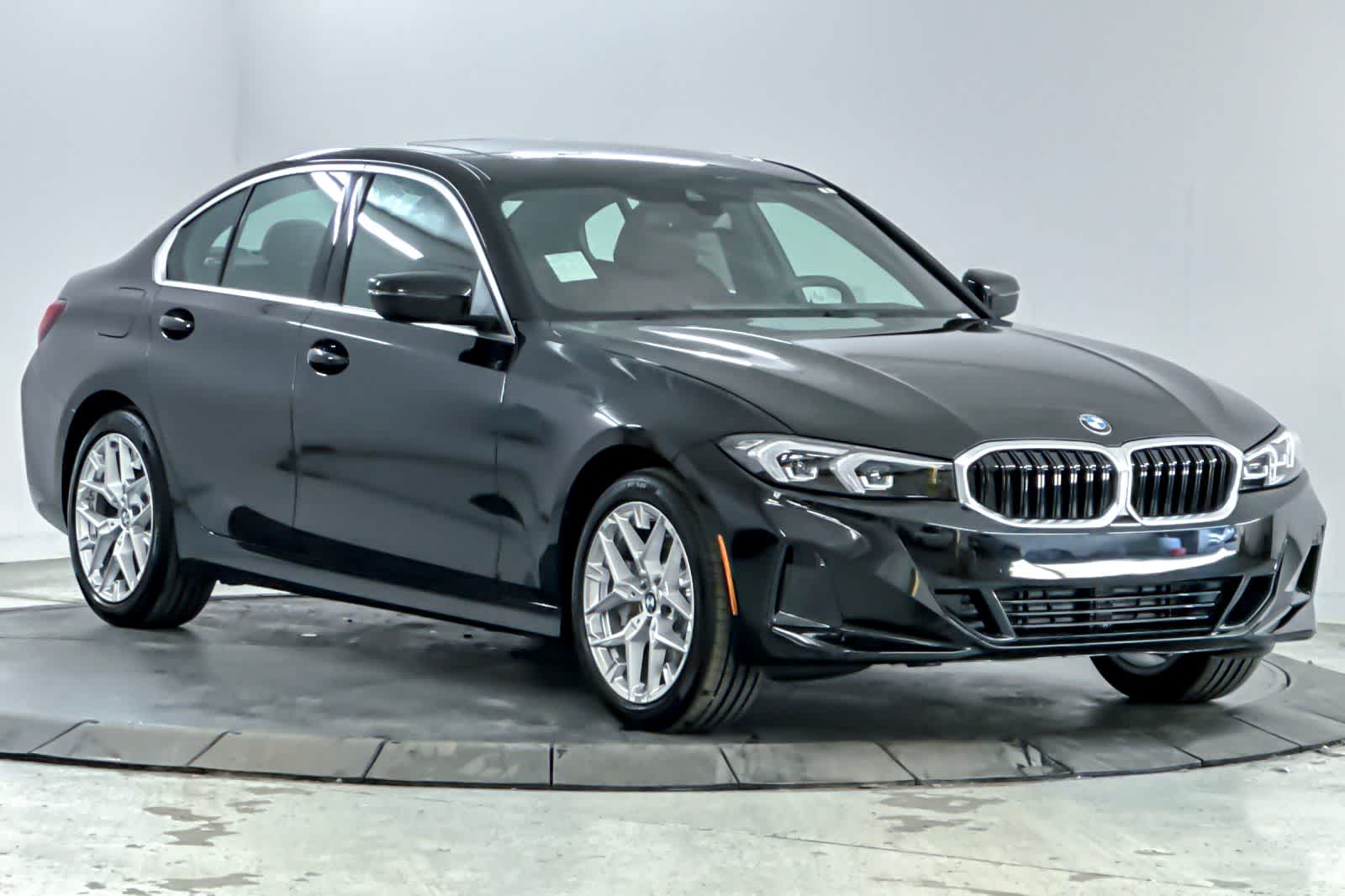 Thumbnail: 2026 BMW 3 Series - 9