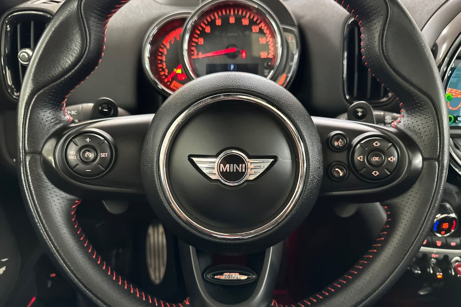 Thumbnail: 2018 MINI Cooper Countryman - 24
