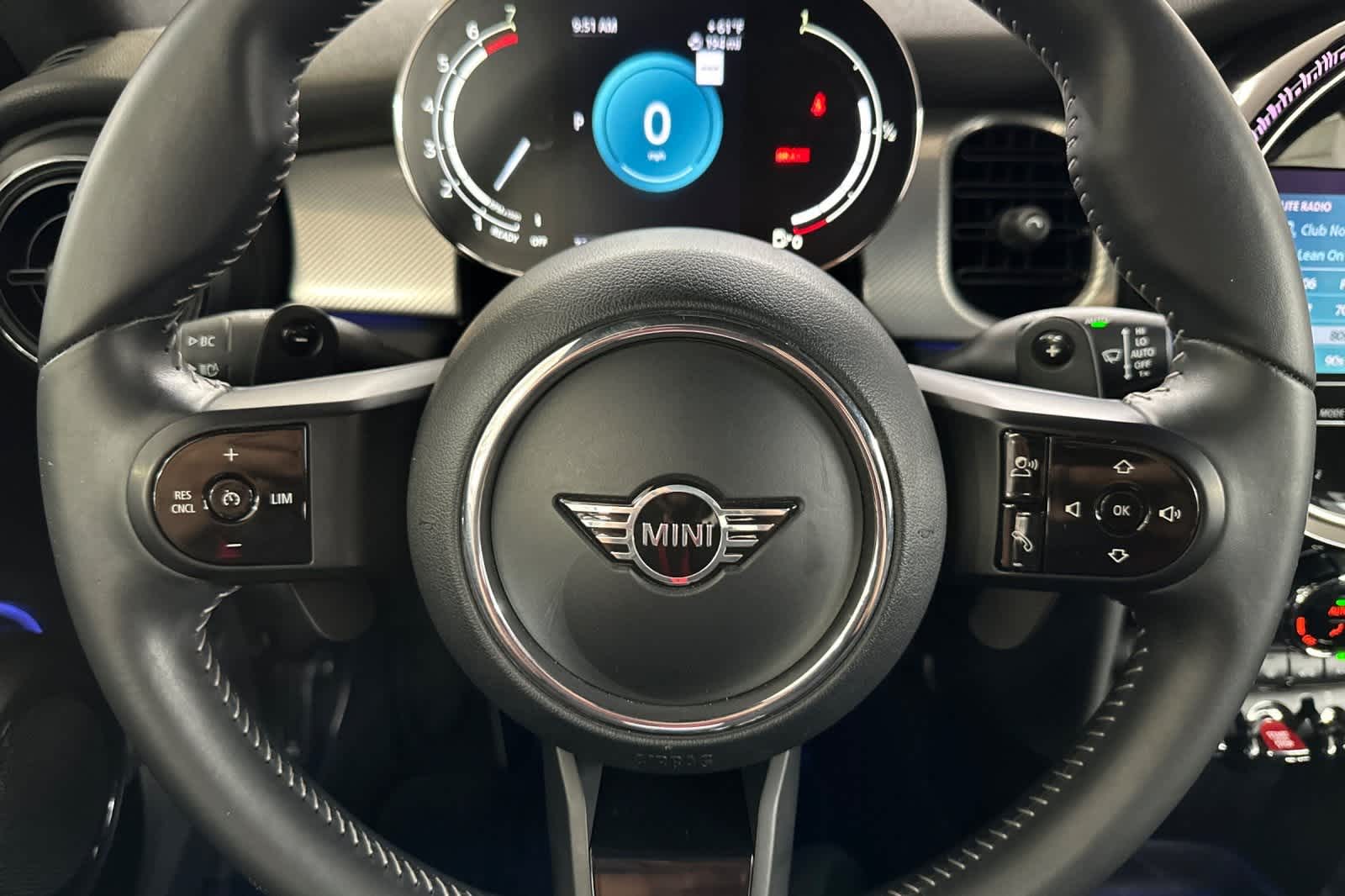 Thumbnail: 2023 MINI Cooper Convertible - 24