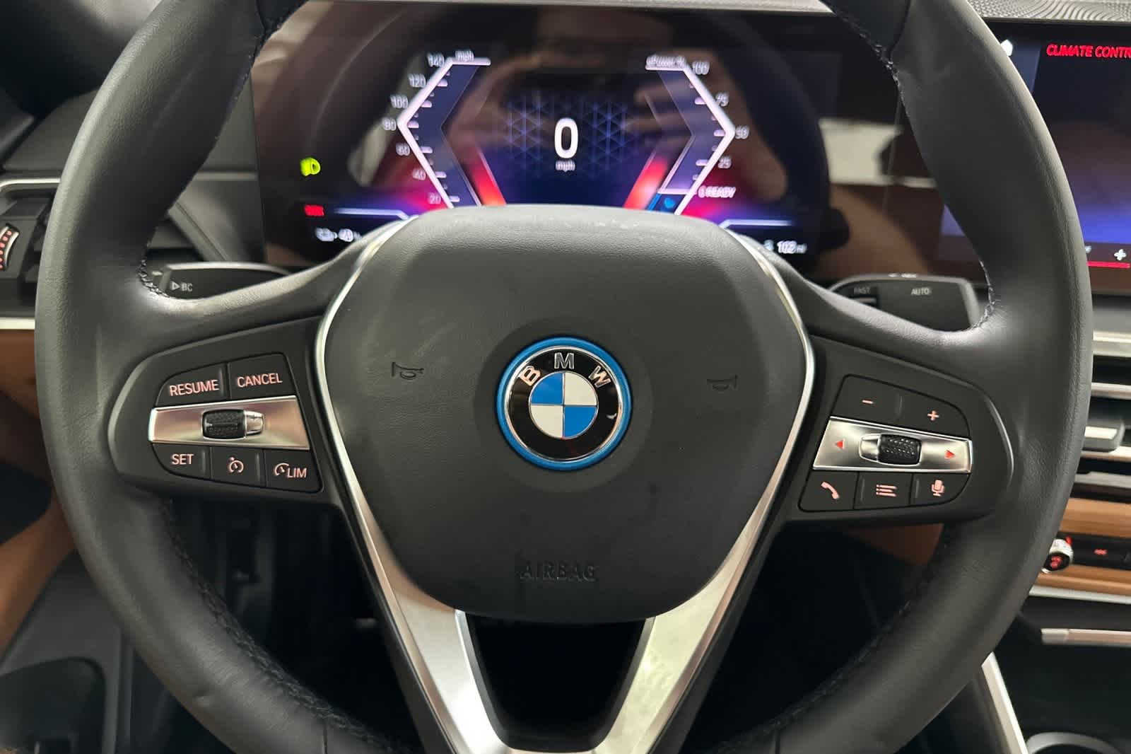 Thumbnail: 2022 BMW i4 - 23