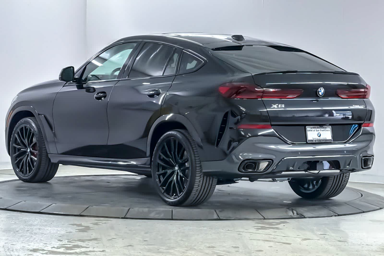 Thumbnail: 2027 BMW X6 - 6