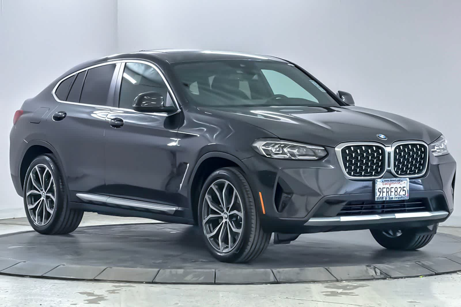 Thumbnail: 2023 BMW X4 - 9