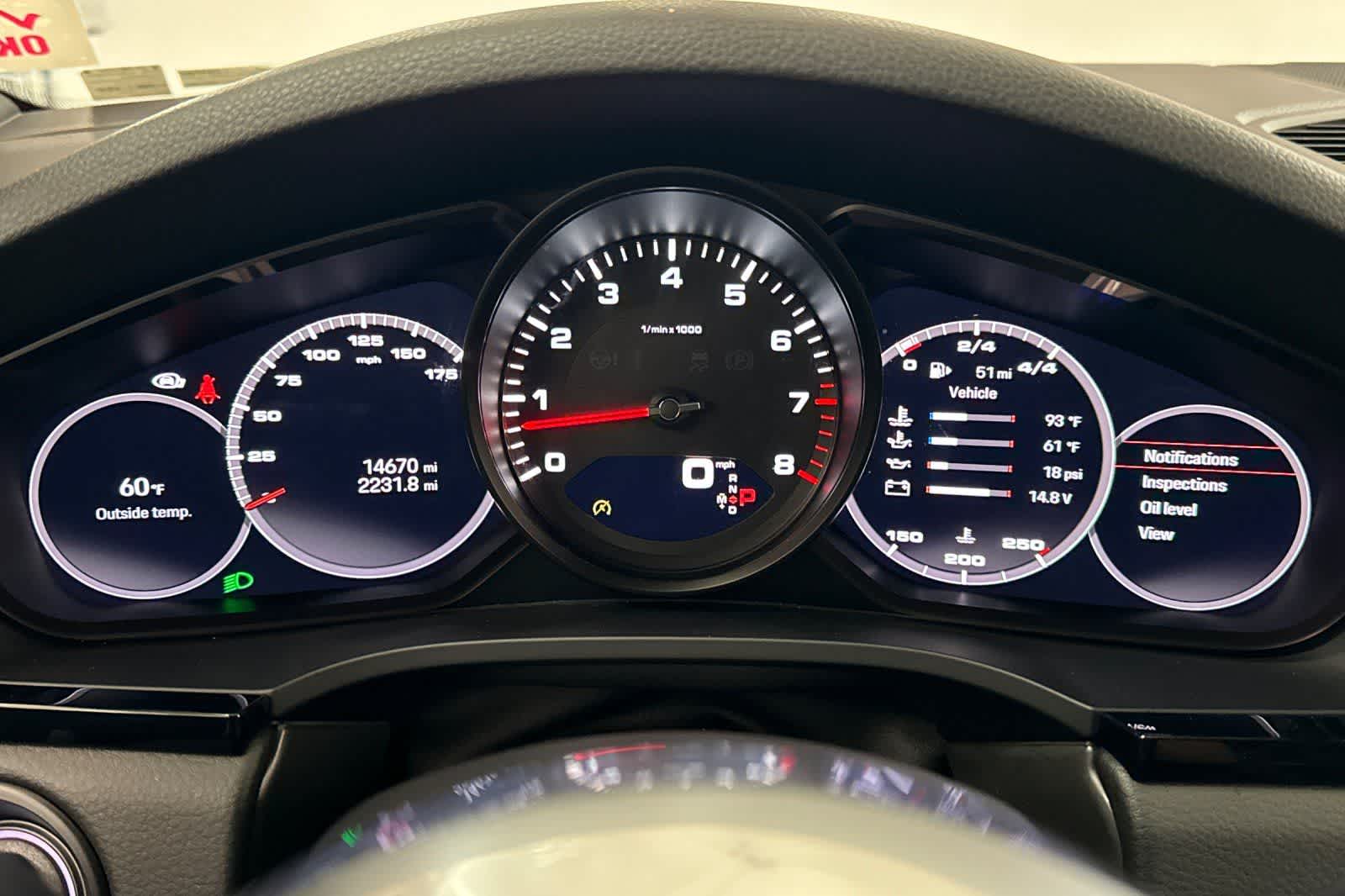 Thumbnail: 2023 Porsche Cayenne - 21