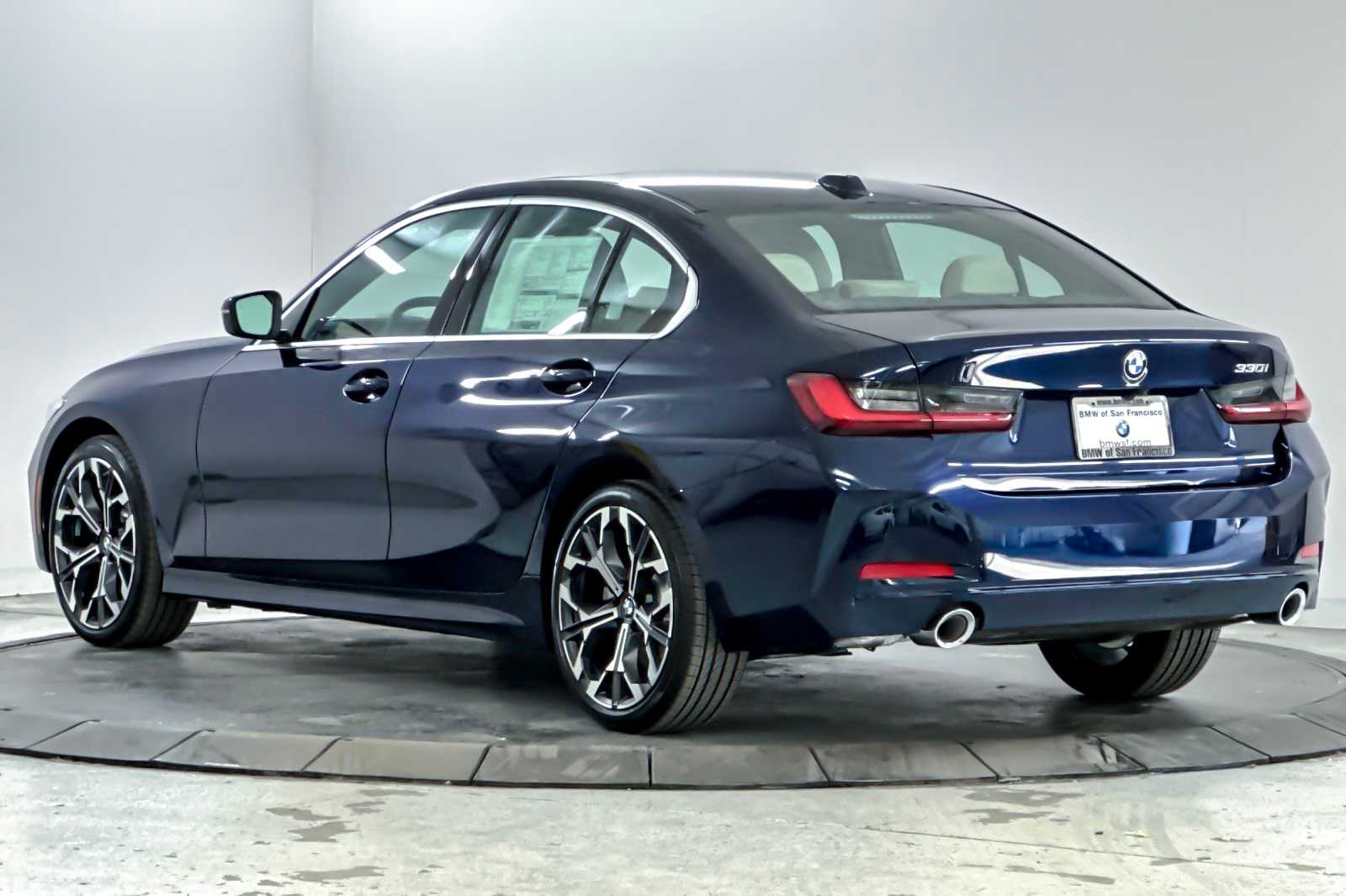 Thumbnail: 2026 BMW 3 Series - 6