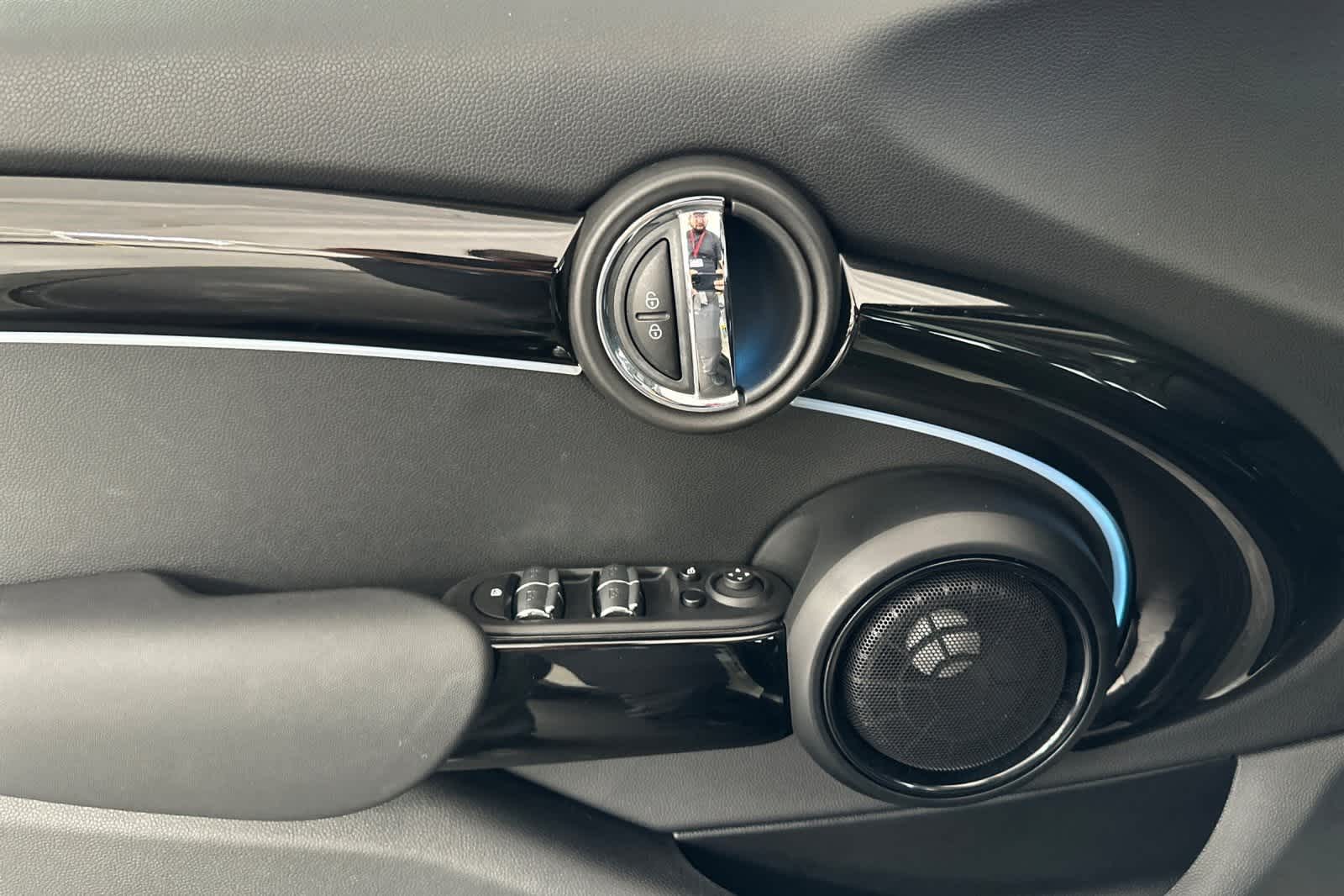 Thumbnail: 2023 MINI Cooper Hardtop - 12
