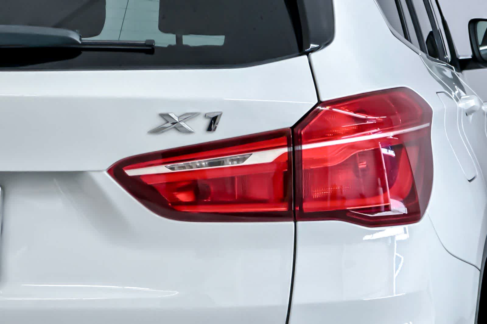 Thumbnail: 2018 BMW X1 - 27