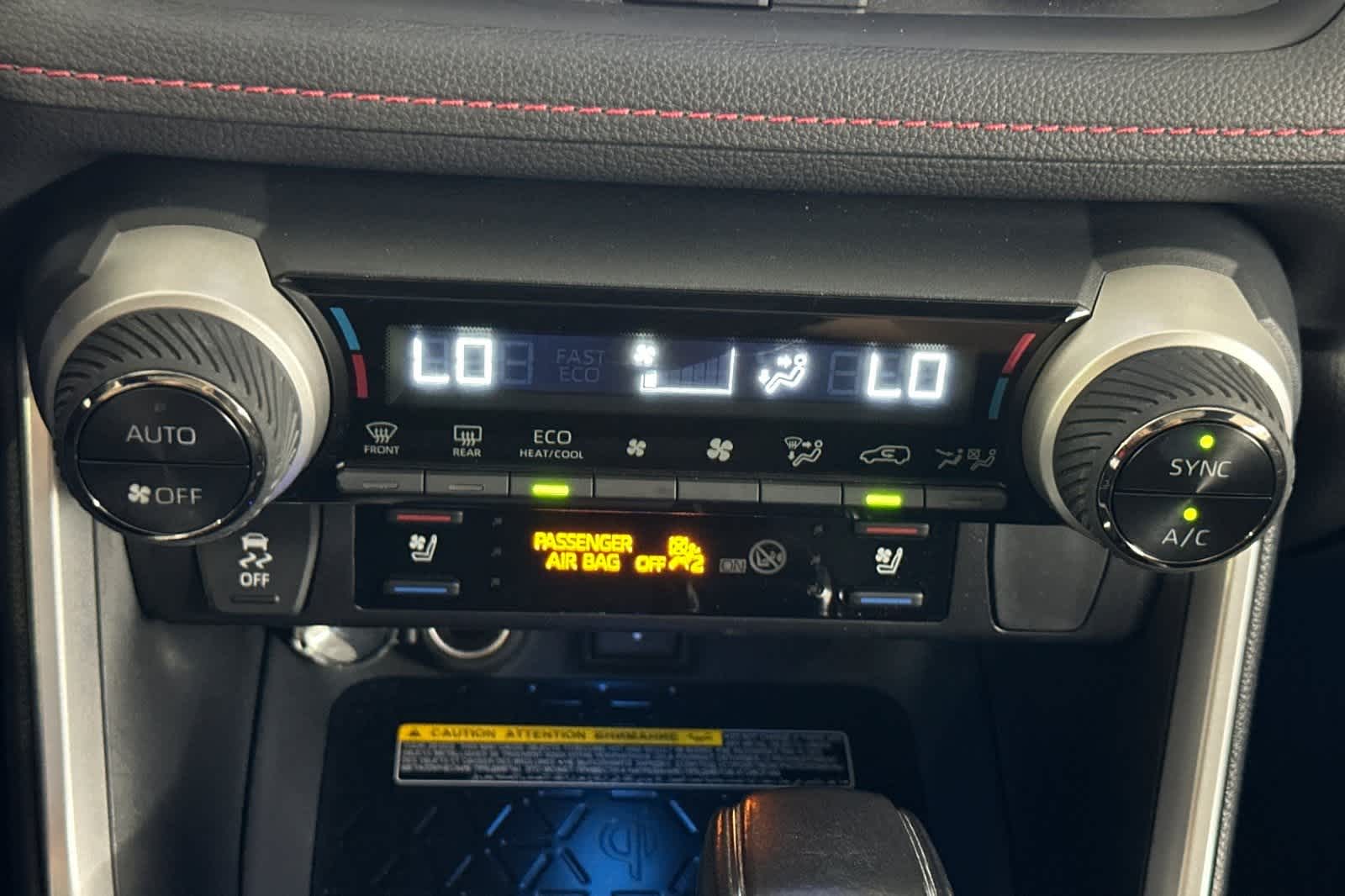 Thumbnail: 2021 Toyota RAV4 - 21