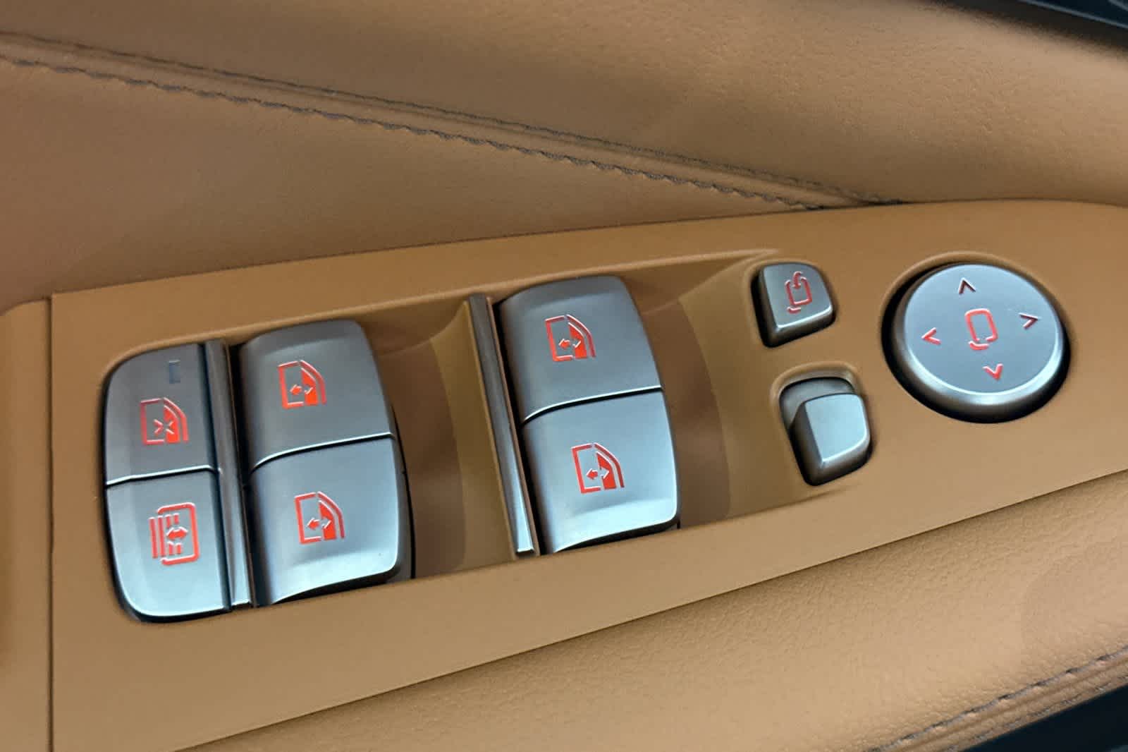 Thumbnail: 2026 BMW X7 - 13