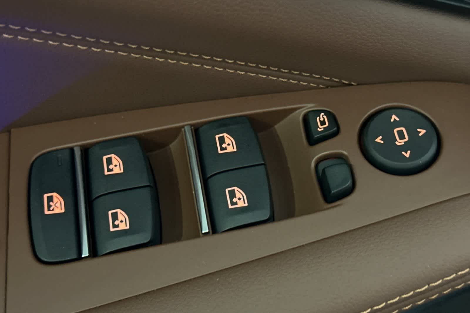 Thumbnail: 2026 BMW X5 - 13