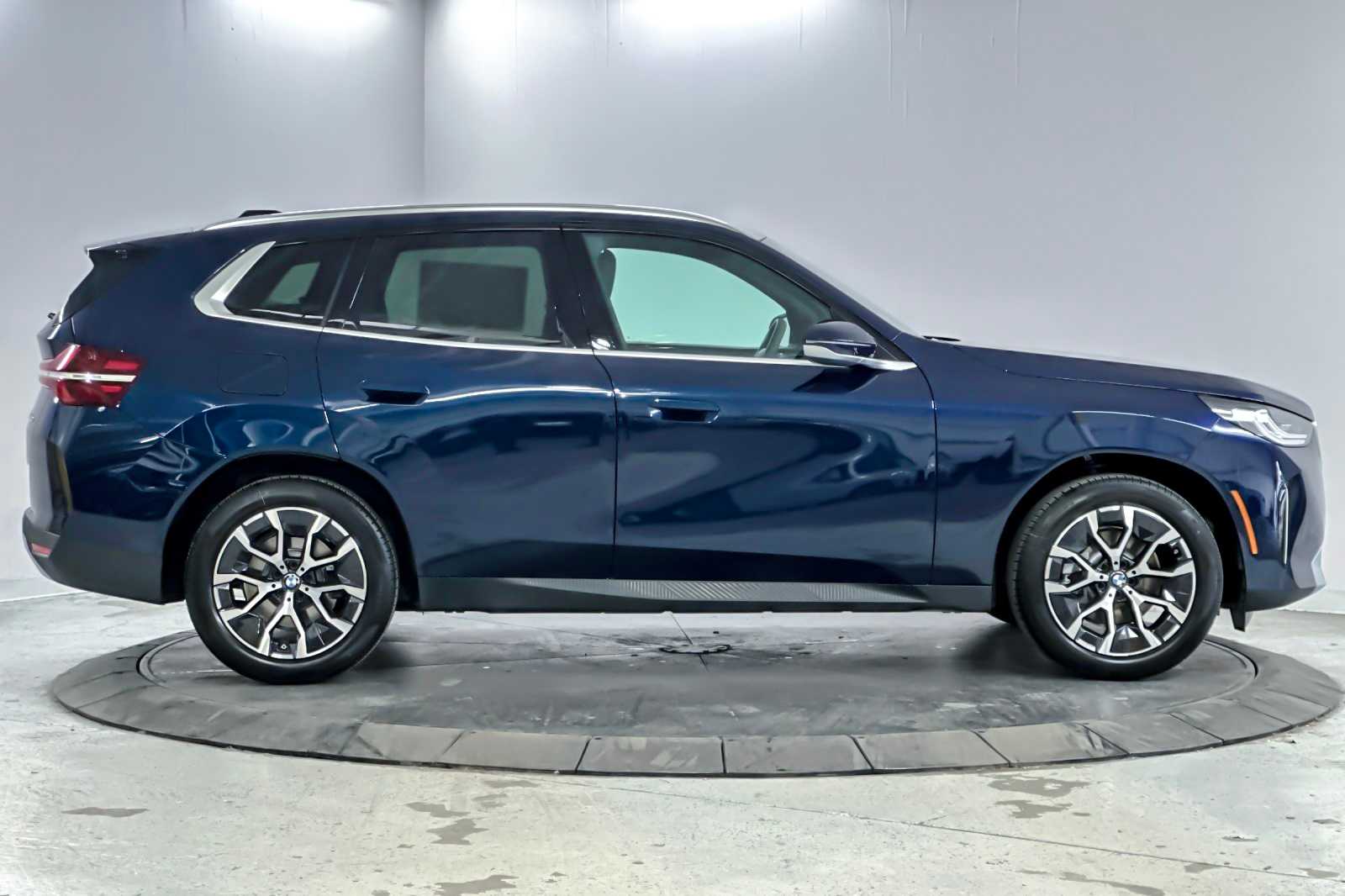 Thumbnail: 2026 BMW X3 - 8