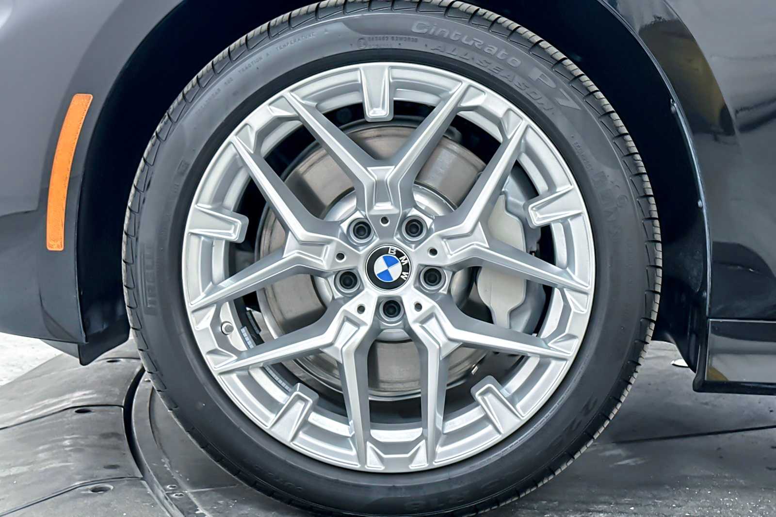 Thumbnail: 2026 BMW 3 Series - 24