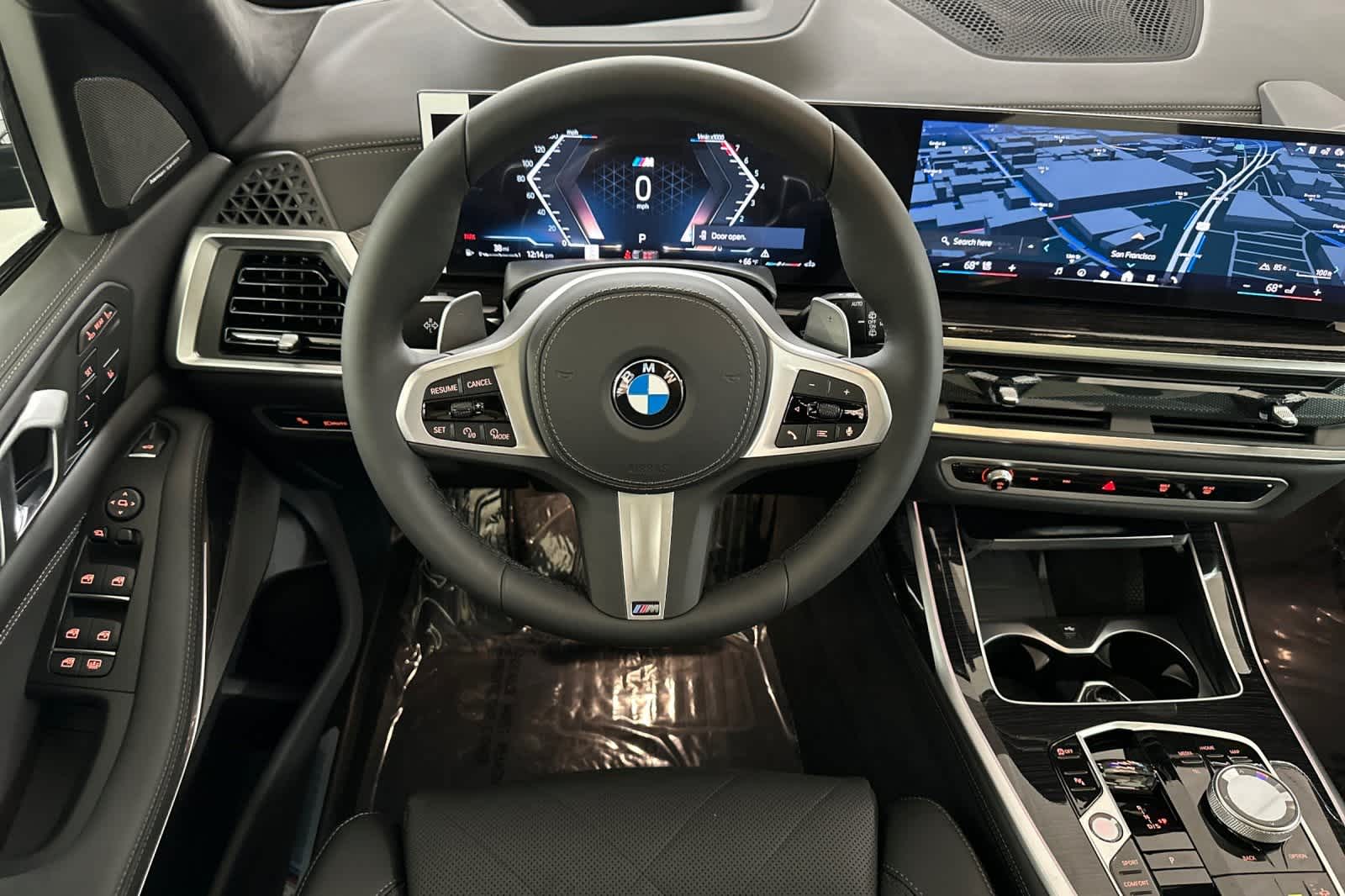 Thumbnail: 2026 BMW X7 - 14