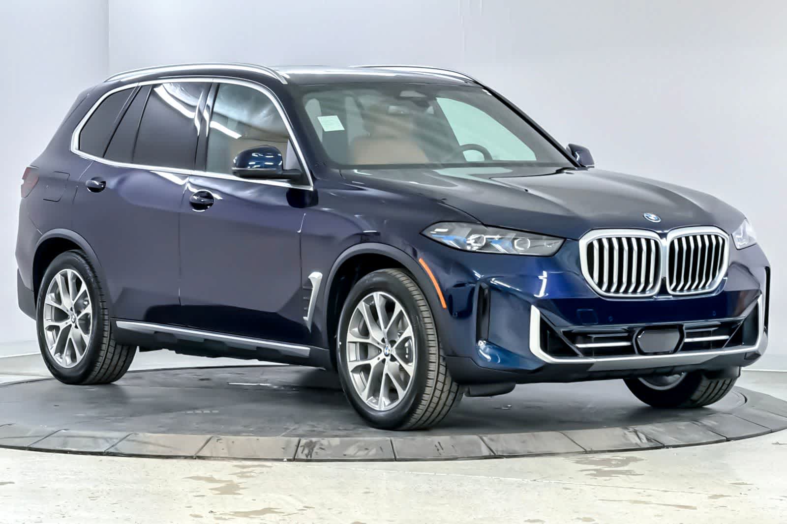 Thumbnail: 2026 BMW X5 - 9
