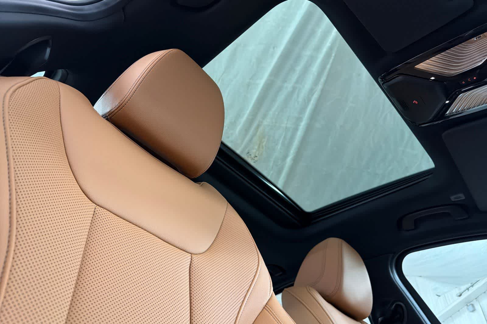 Thumbnail: 2025 BMW 3 Series - 16