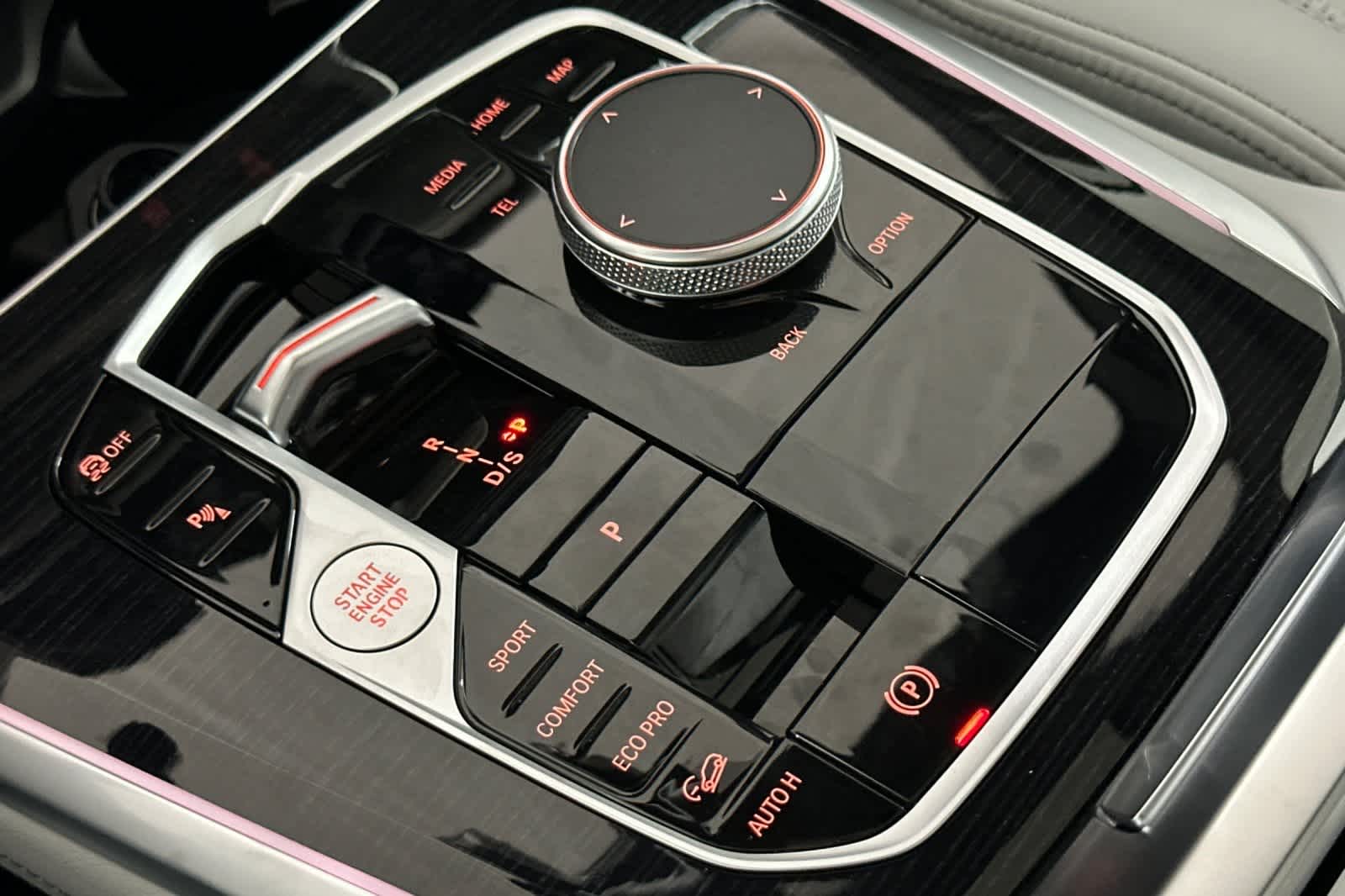 Thumbnail: 2026 BMW X5 - 22