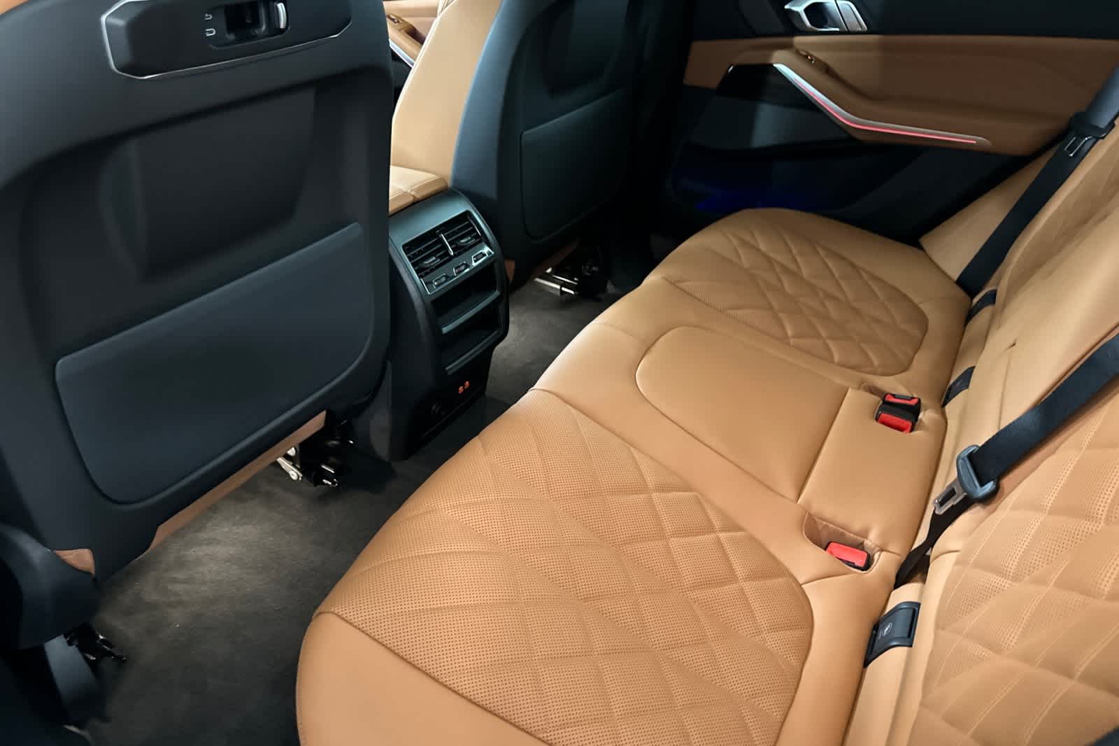 Thumbnail: 2026 BMW X5 - 4