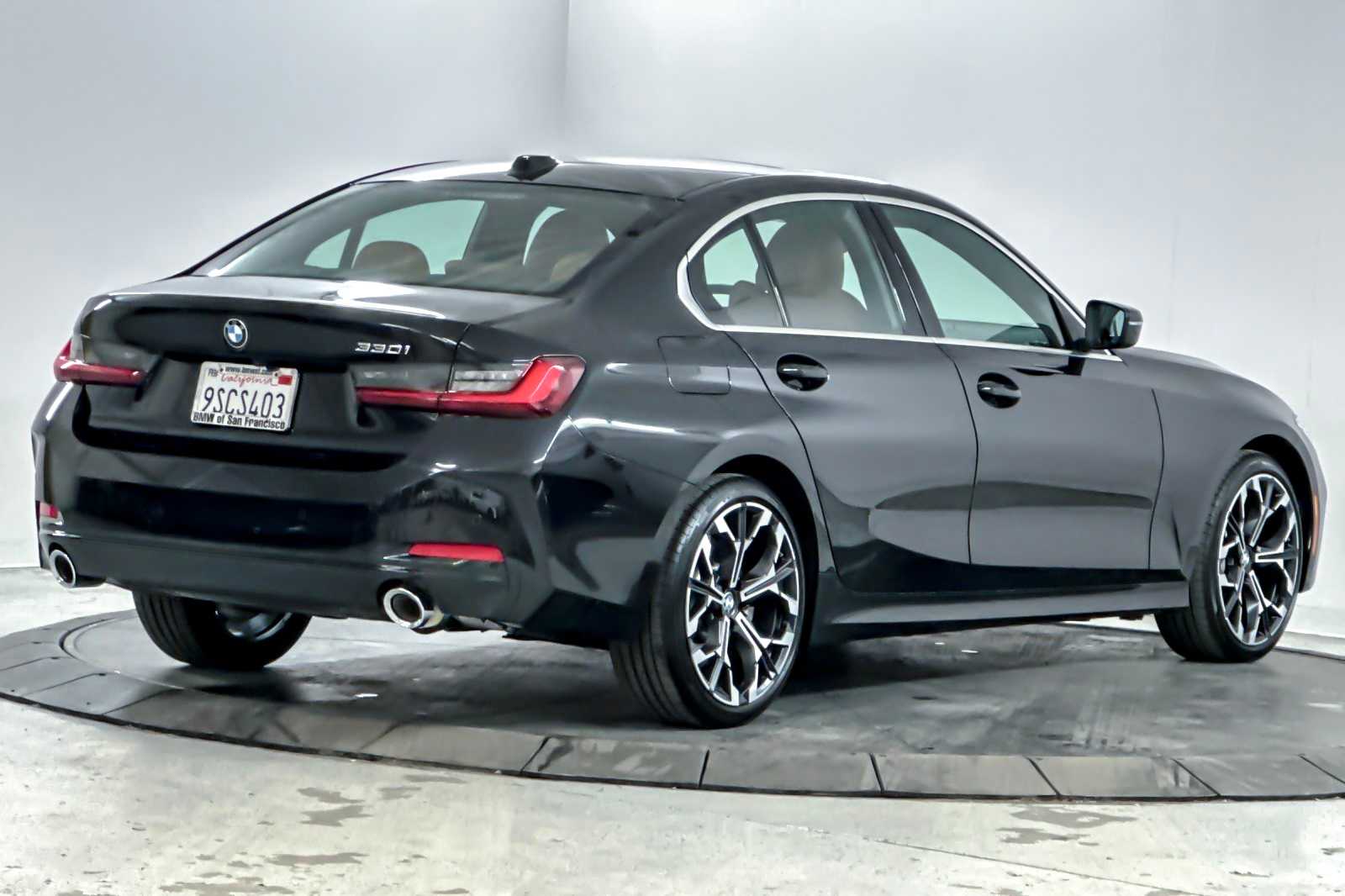 Thumbnail: 2025 BMW 3 Series - 2