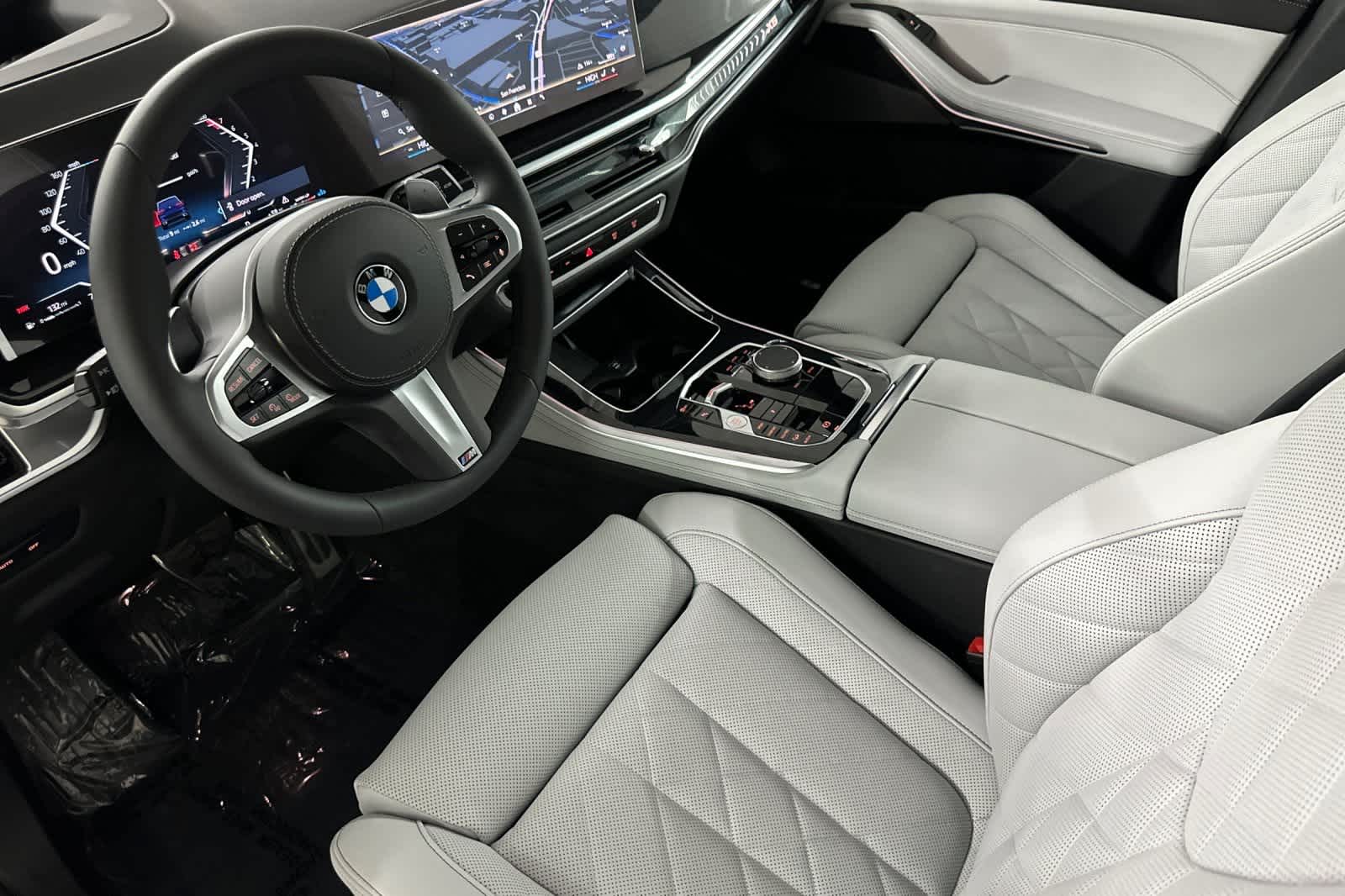 Thumbnail: 2026 BMW X5 - 11