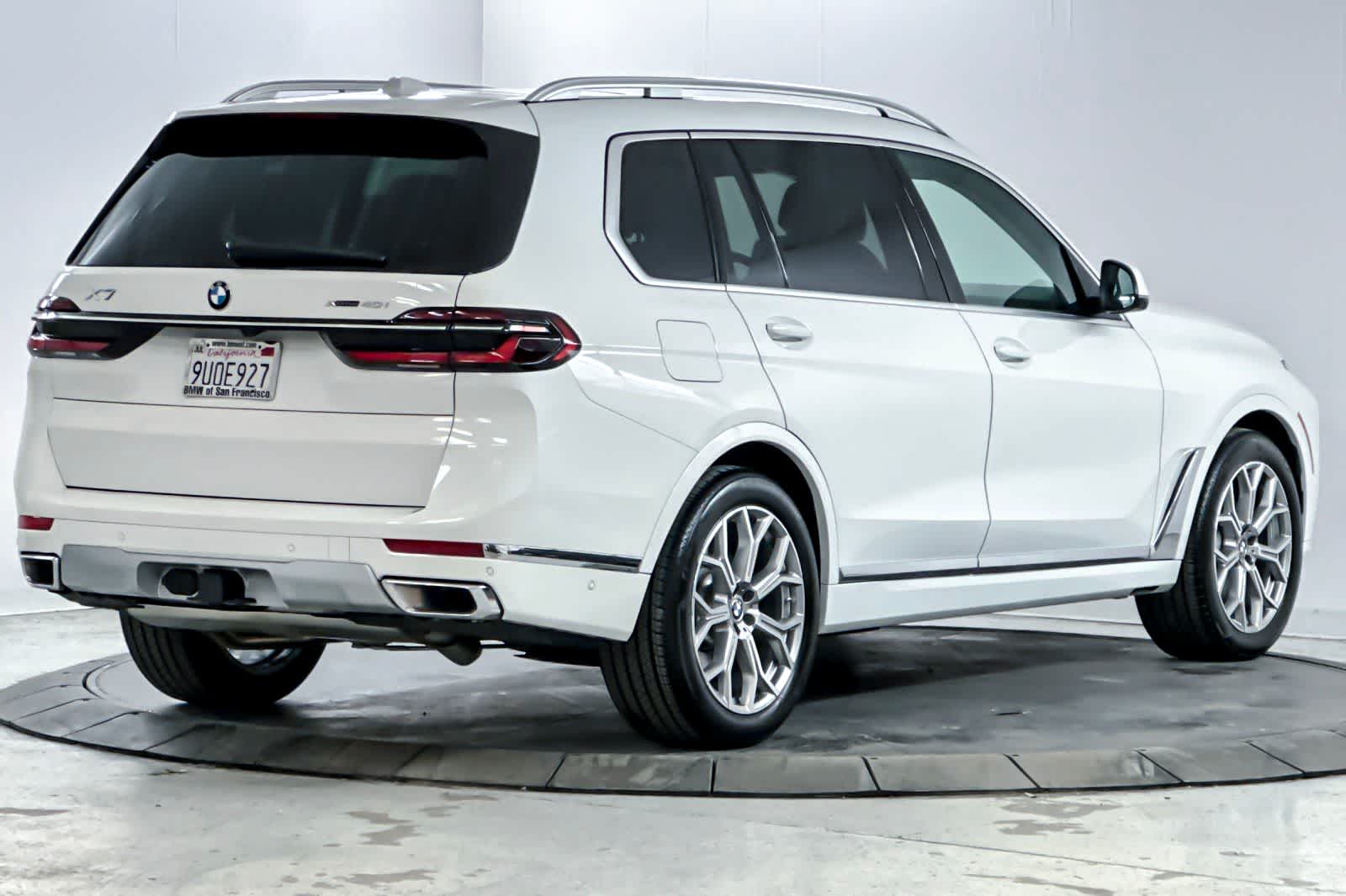 Thumbnail: 2026 BMW X7 - 2
