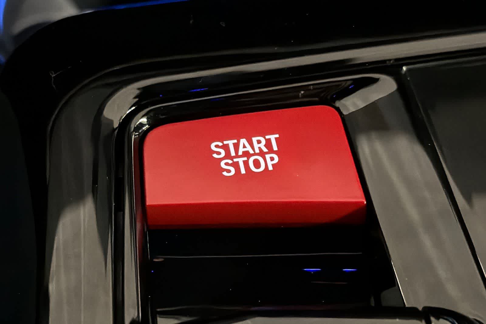 Thumbnail: 2026 BMW M5 - 22