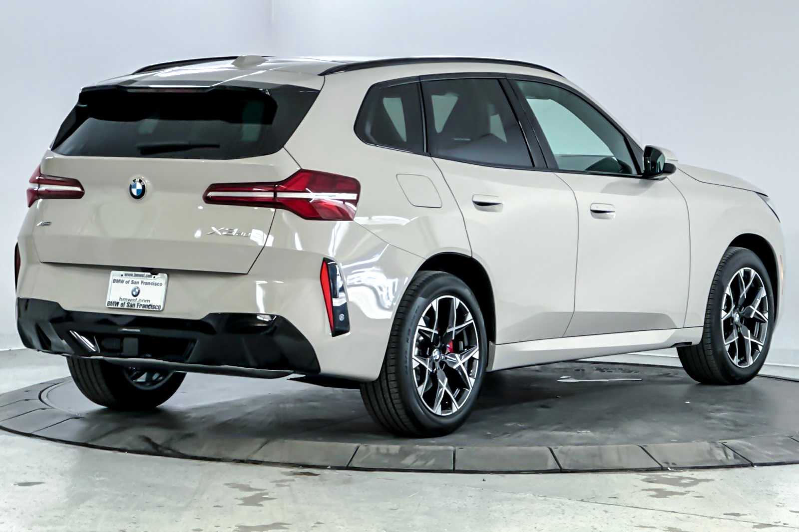 Thumbnail: 2026 BMW X3 - 2