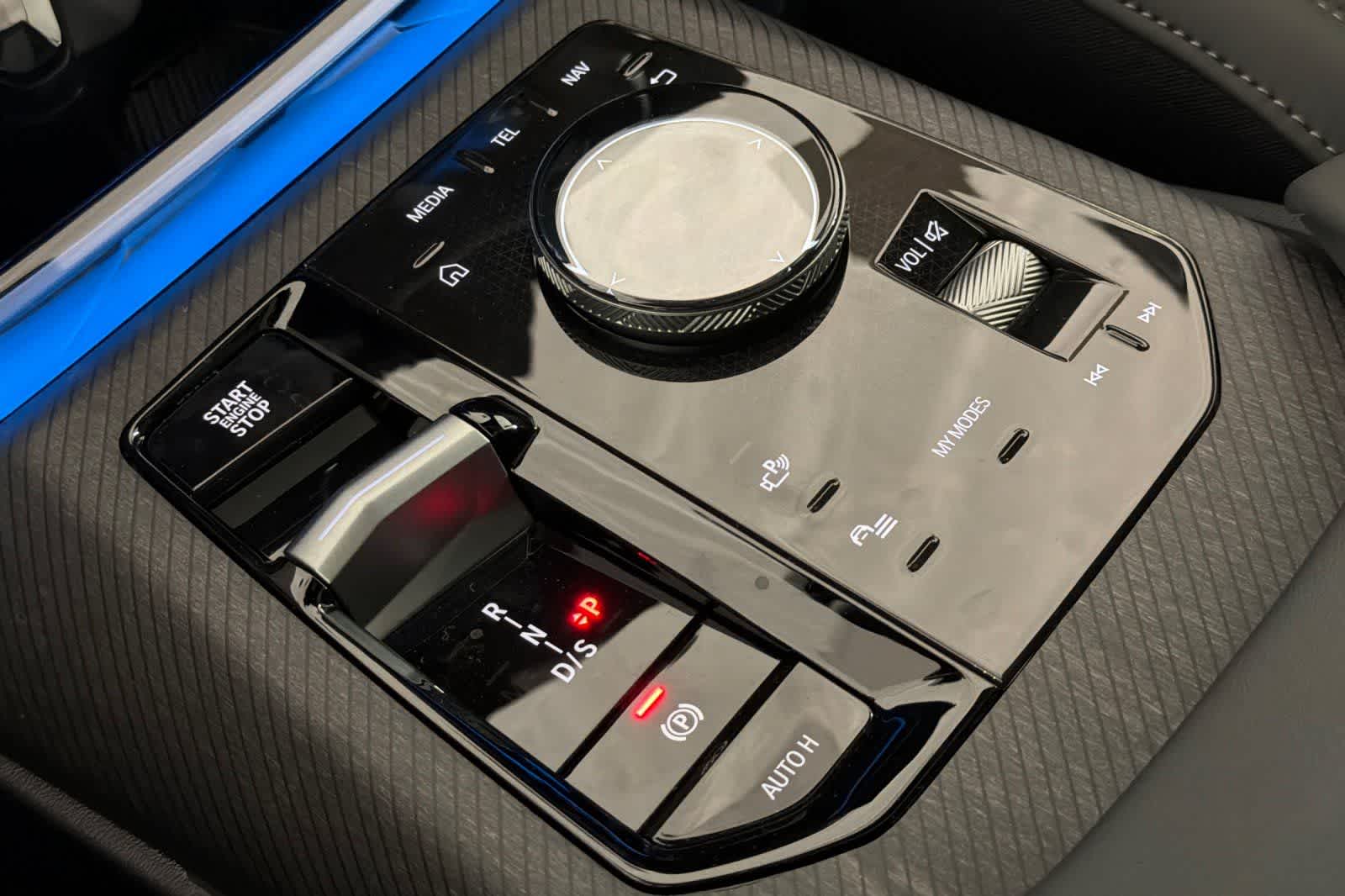 Thumbnail: 2026 BMW X3 - 22