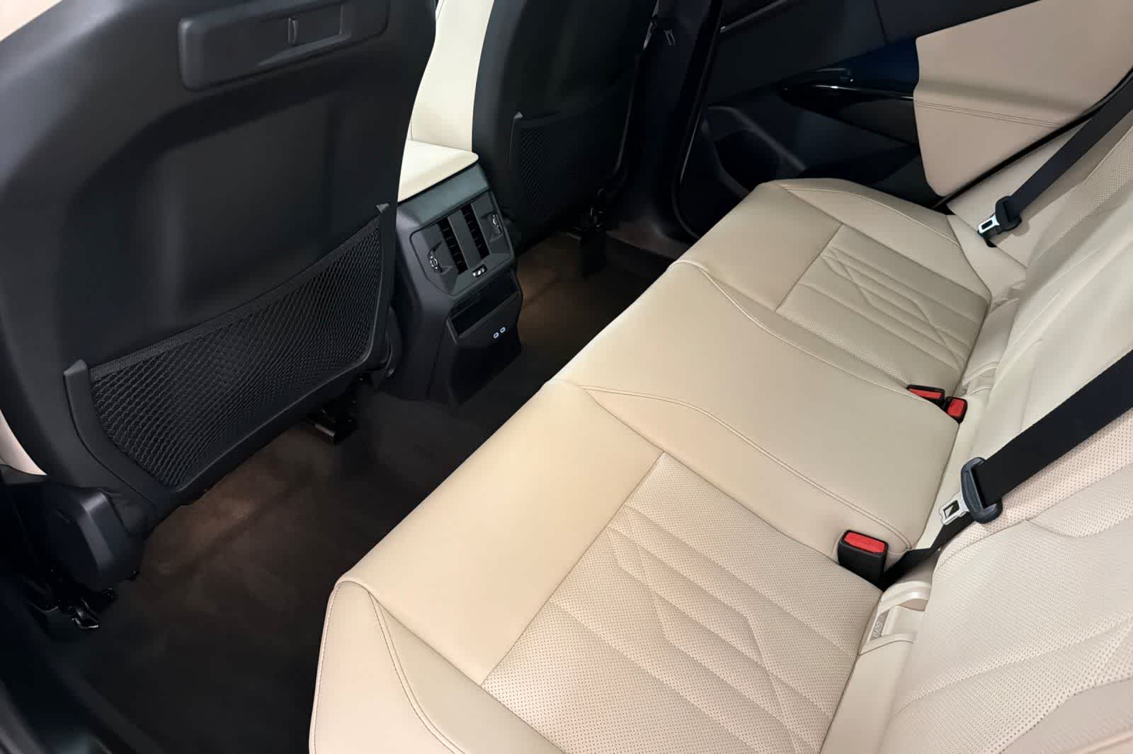 Thumbnail: 2026 BMW X3 - 4