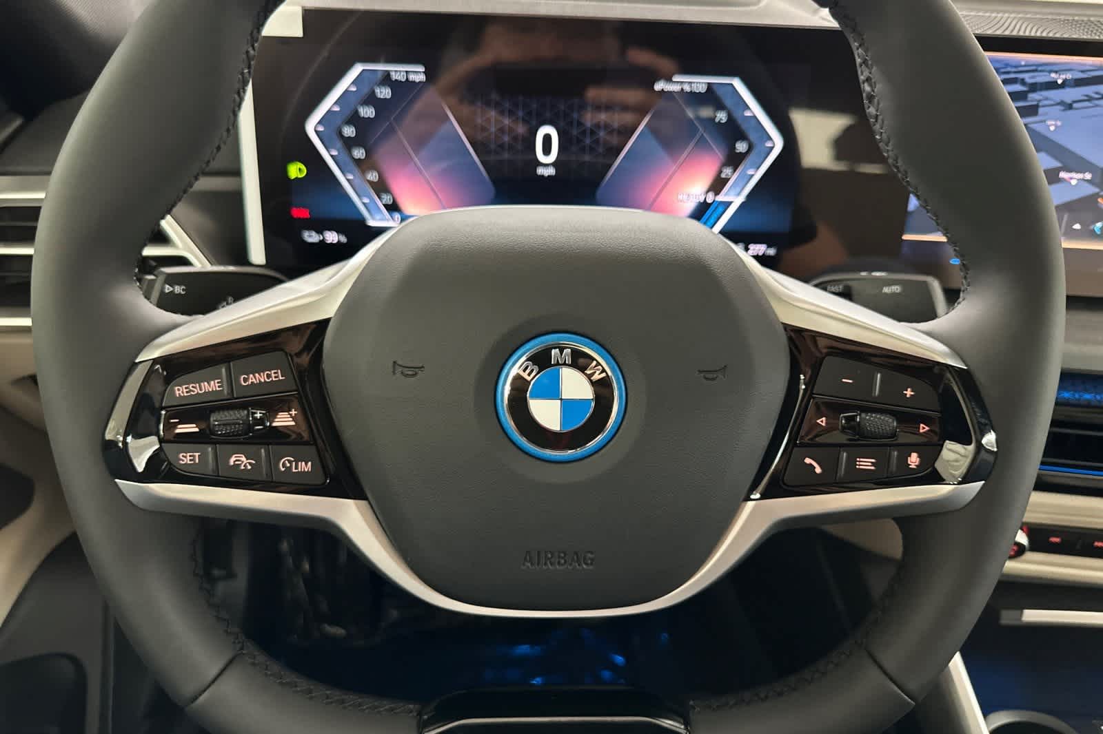 Thumbnail: 2025 BMW i4 - 23