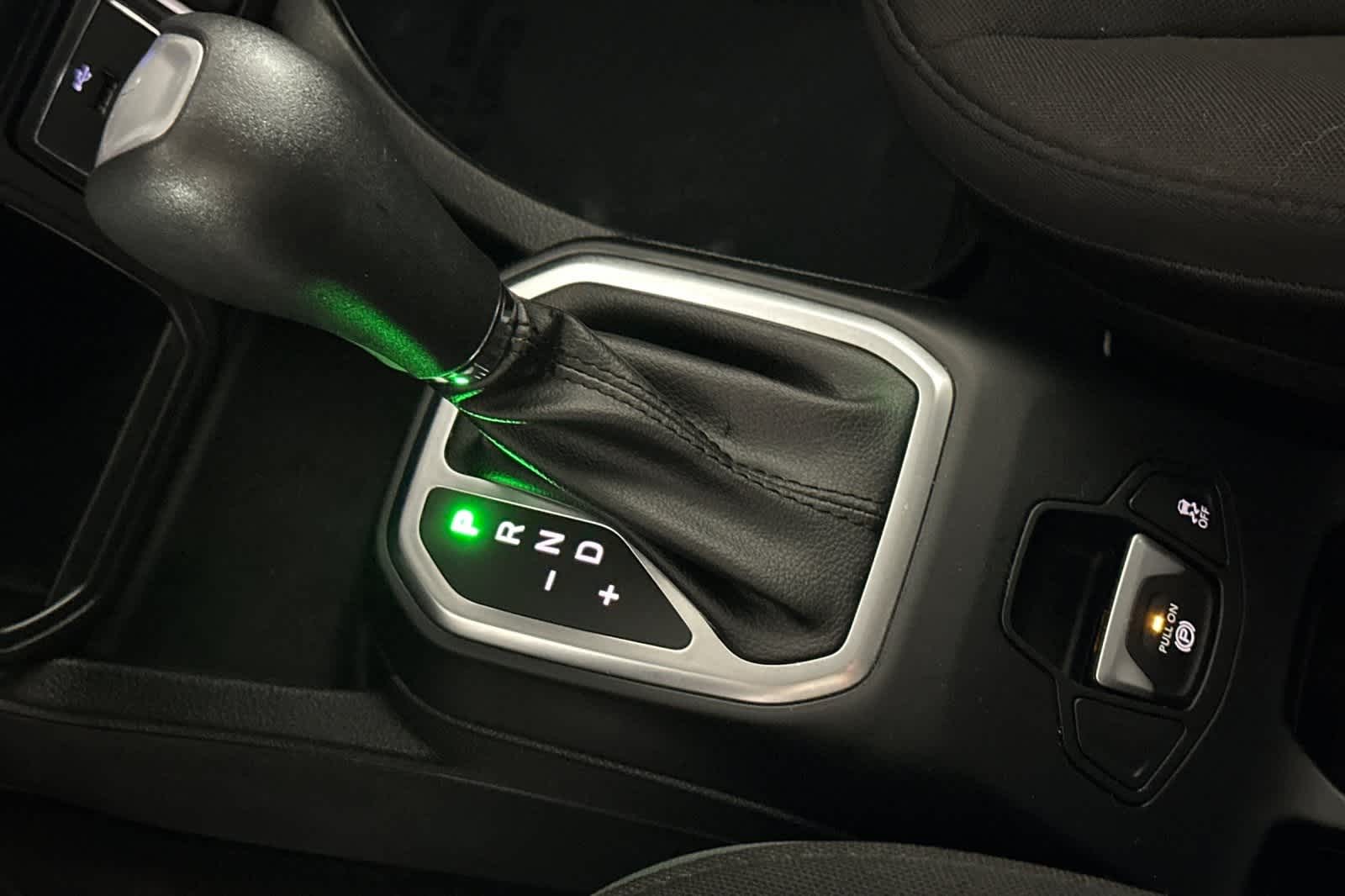 Thumbnail: 2020 Jeep Renegade - 21