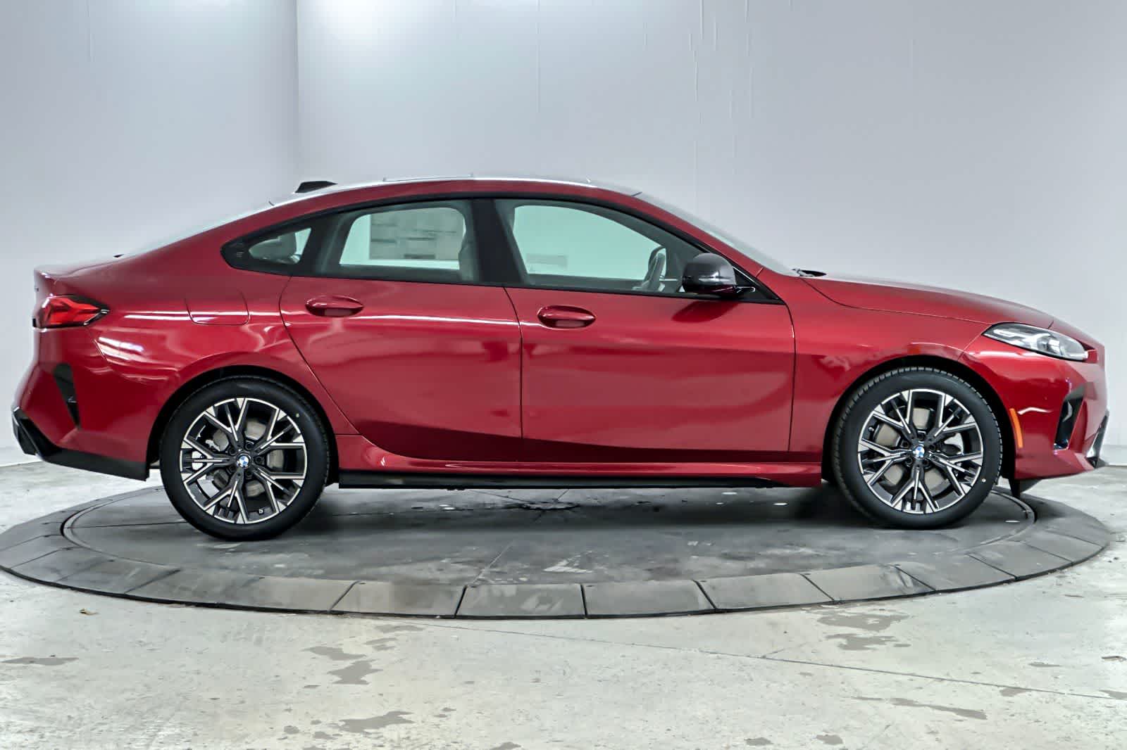 Thumbnail: 2026 BMW 2 Series - 8