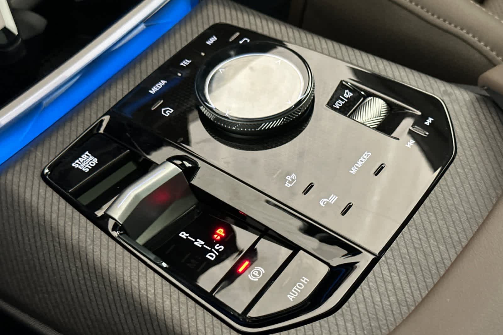 Thumbnail: 2026 BMW X3 - 22