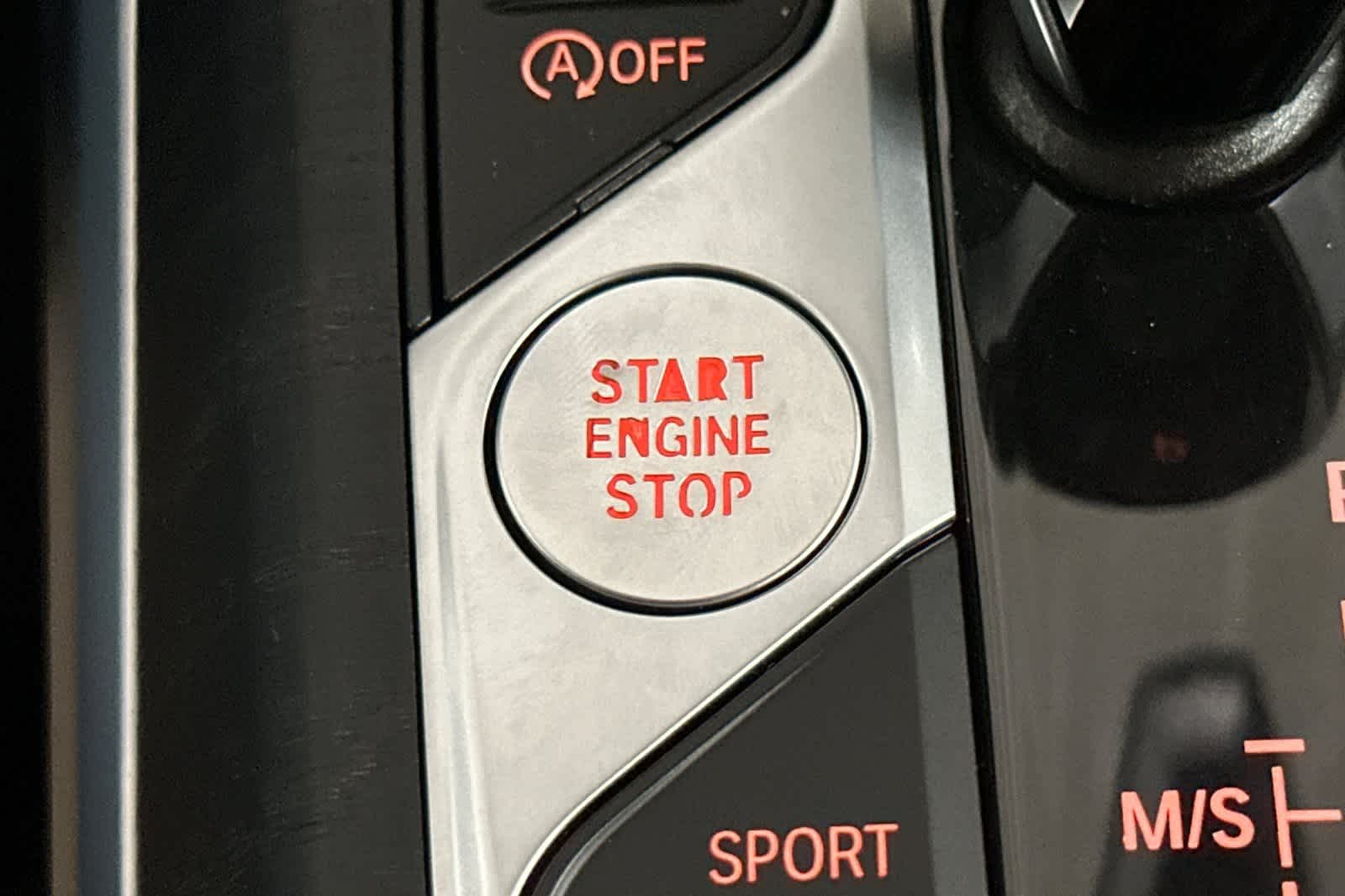 Thumbnail: 2022 BMW 3 Series - 22