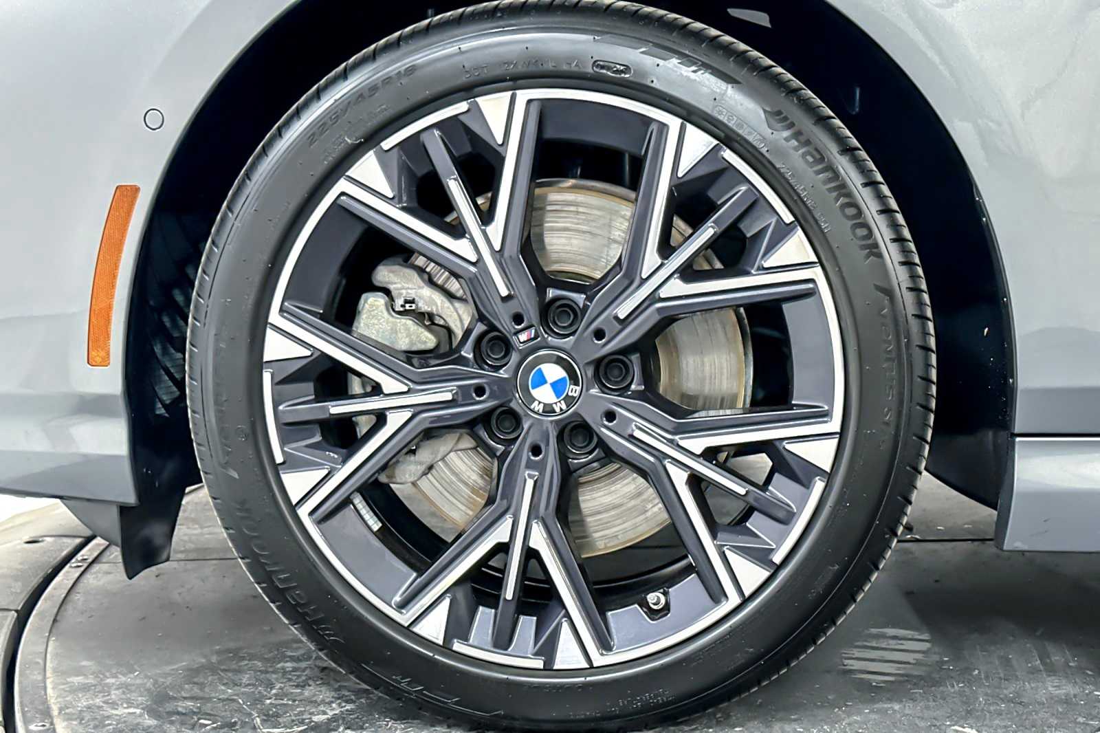 Thumbnail: 2025 BMW 2 Series - 25