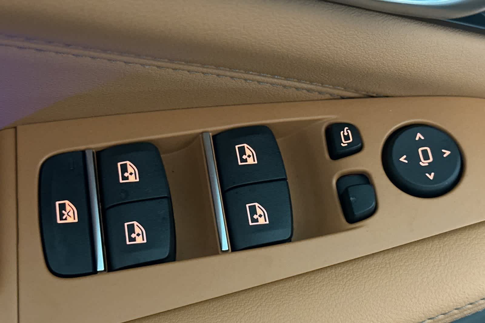 Thumbnail: 2026 BMW X5 - 13