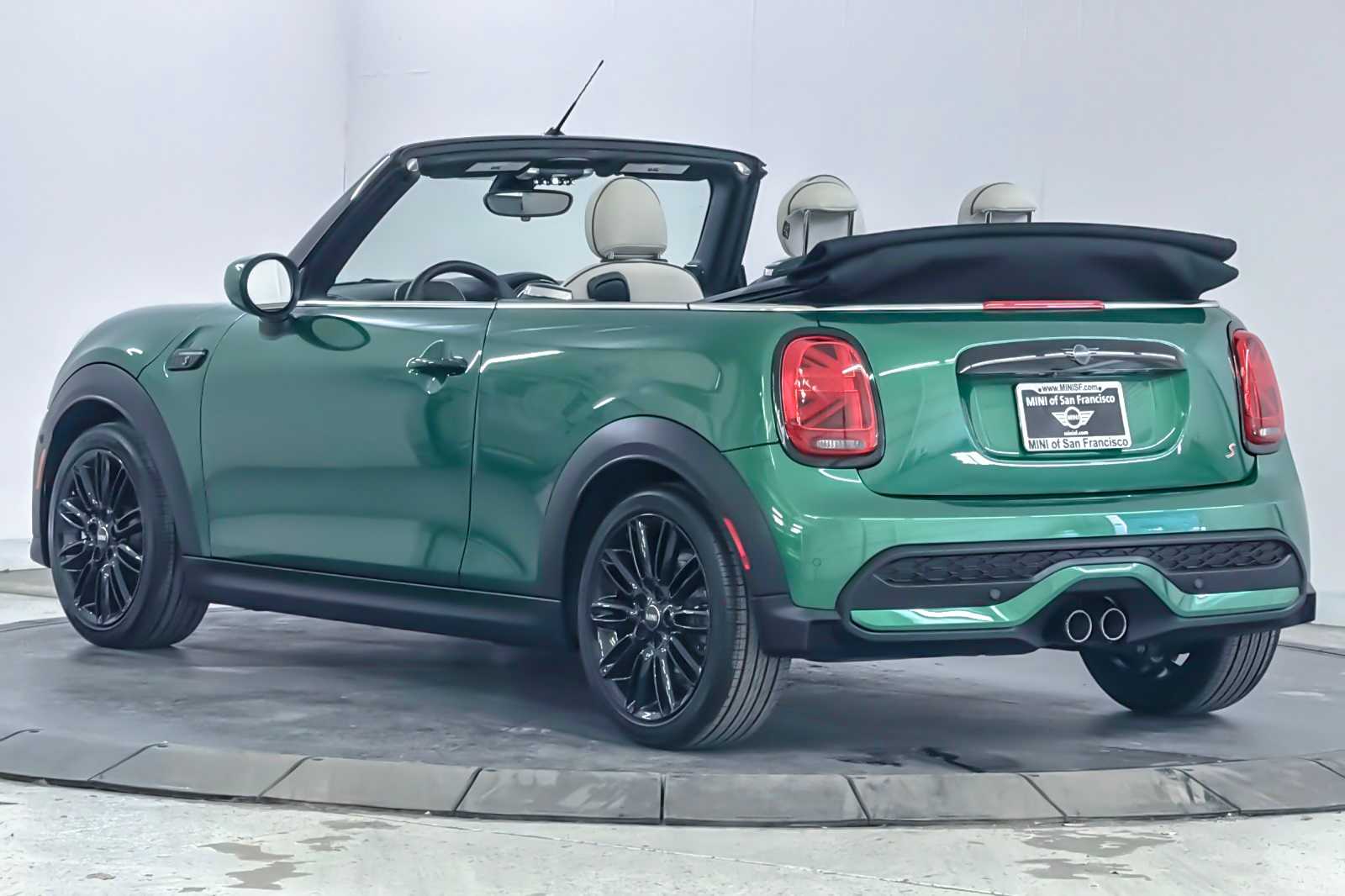 Thumbnail: 2023 MINI Cooper Convertible - 6
