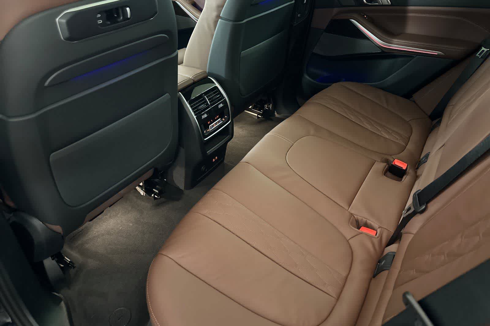 Thumbnail: 2026 BMW X5 - 4